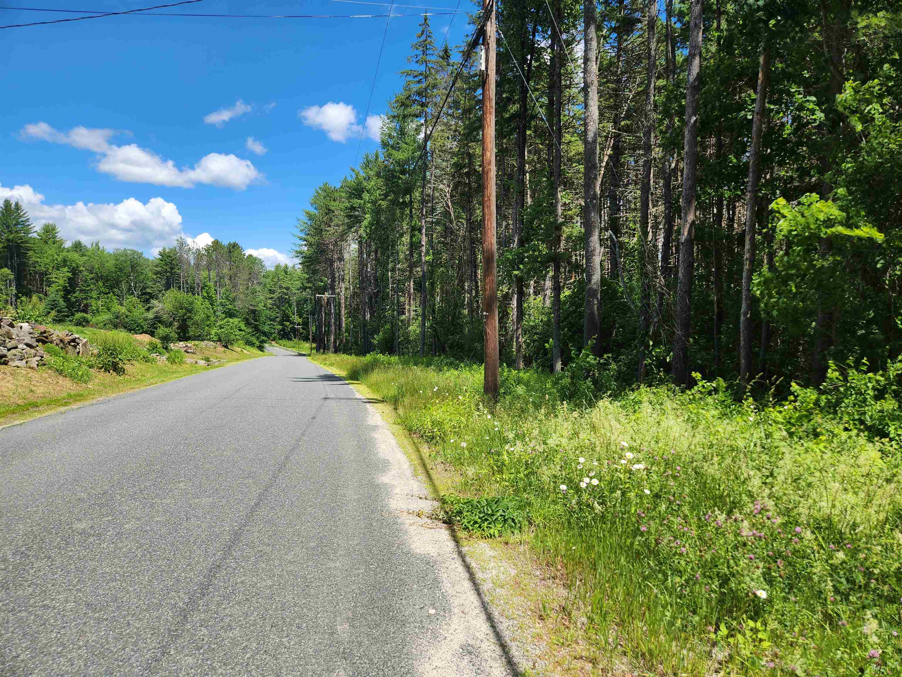 Stage Rd, Unity, NH 03743