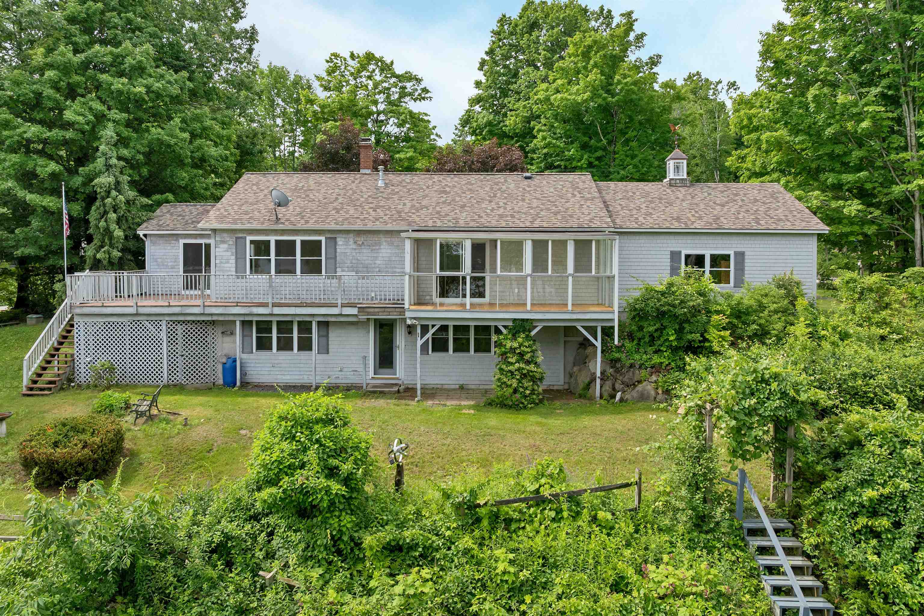 105 Waukewan St, Meredith, NH 03253