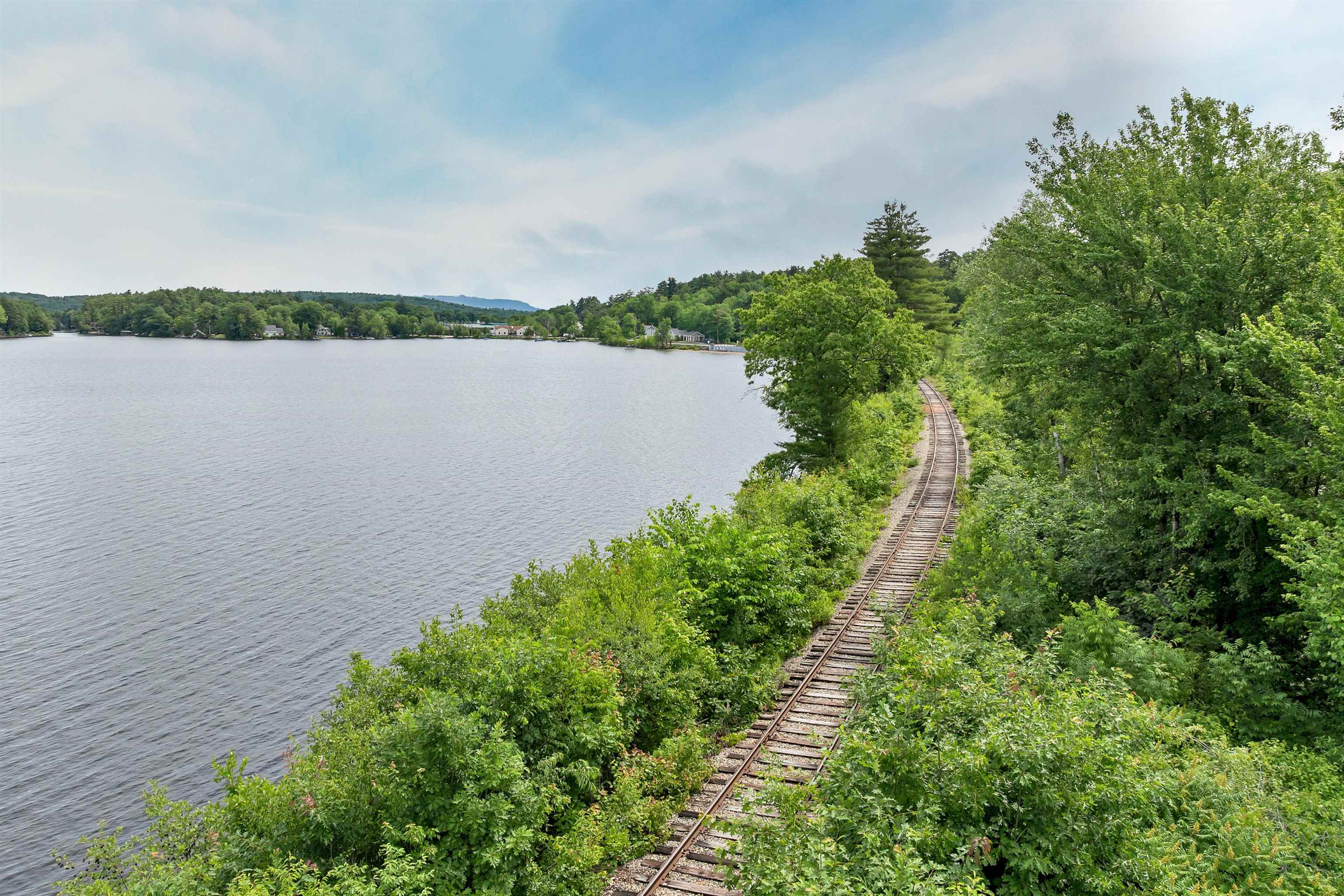 105 Waukewan St, Meredith, NH 03253