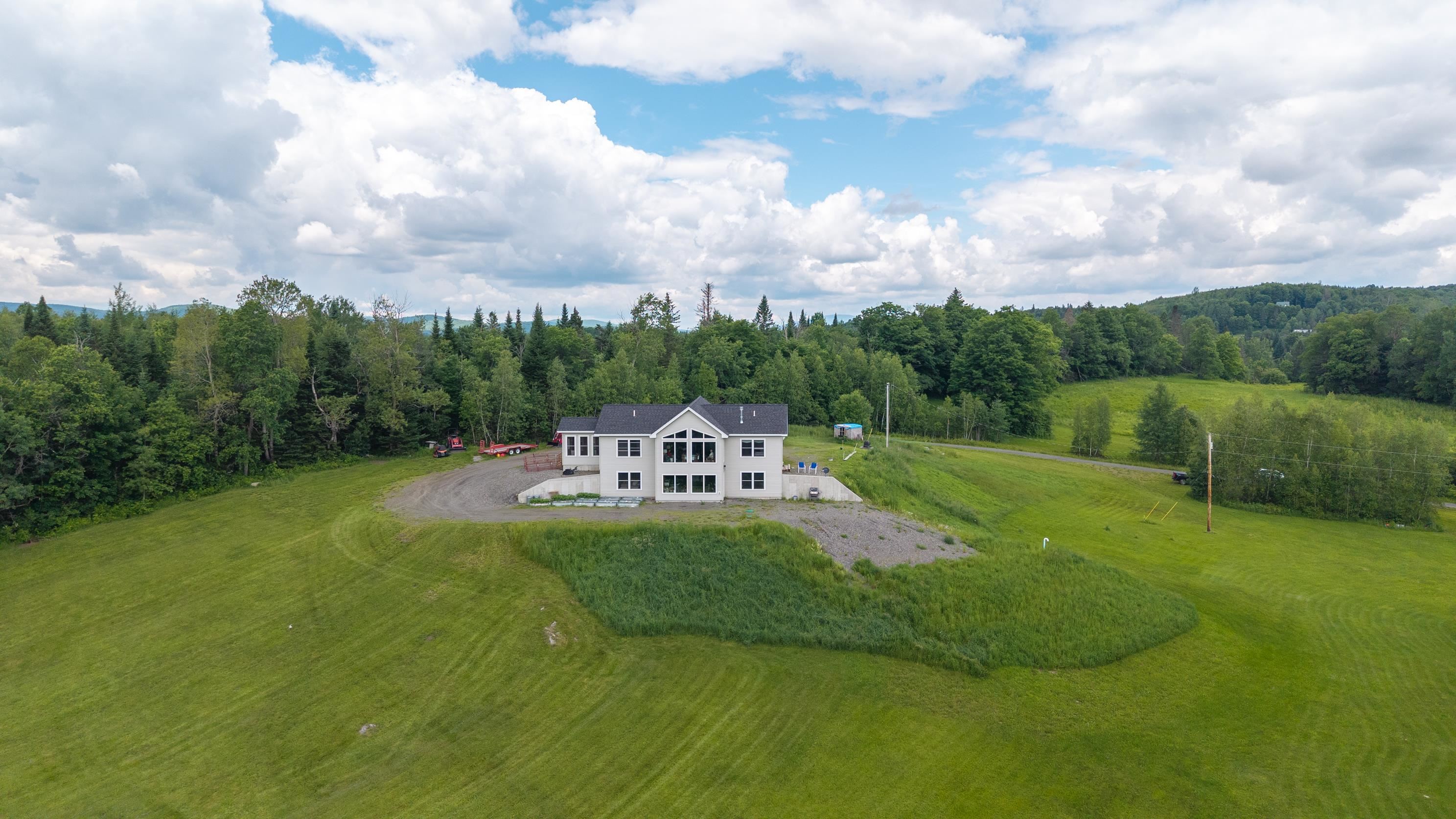 111 Piper Hill Rd, Colebrook, NH 03576