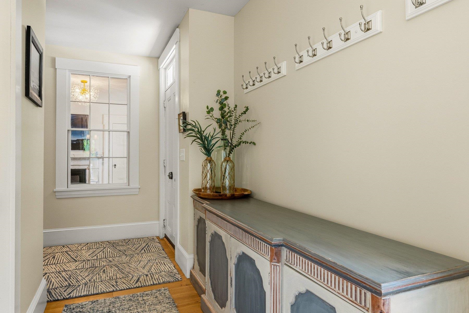 60 Main St, Exeter, NH 03833