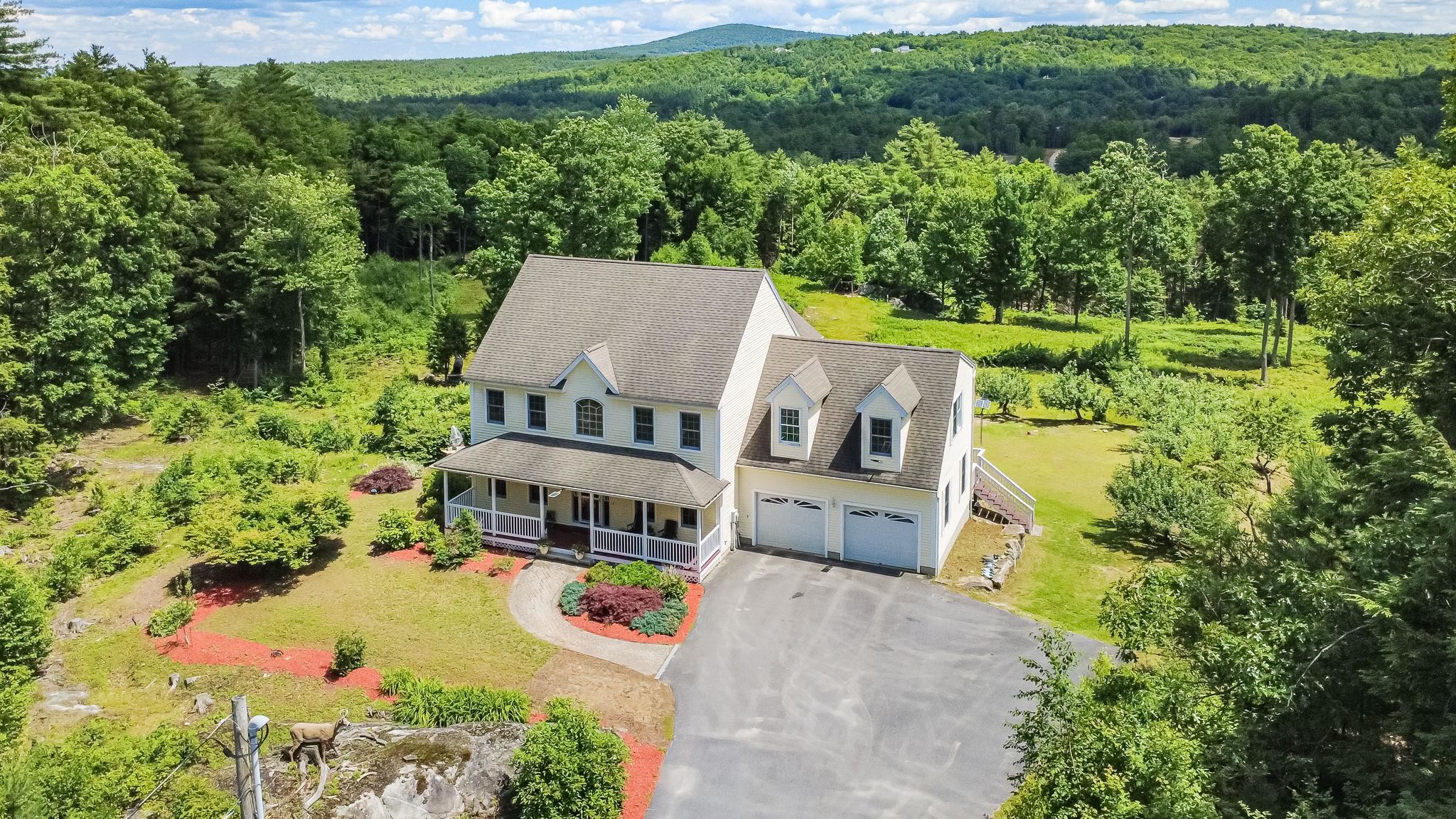 57 Beard Rd, New Boston, NH 03070