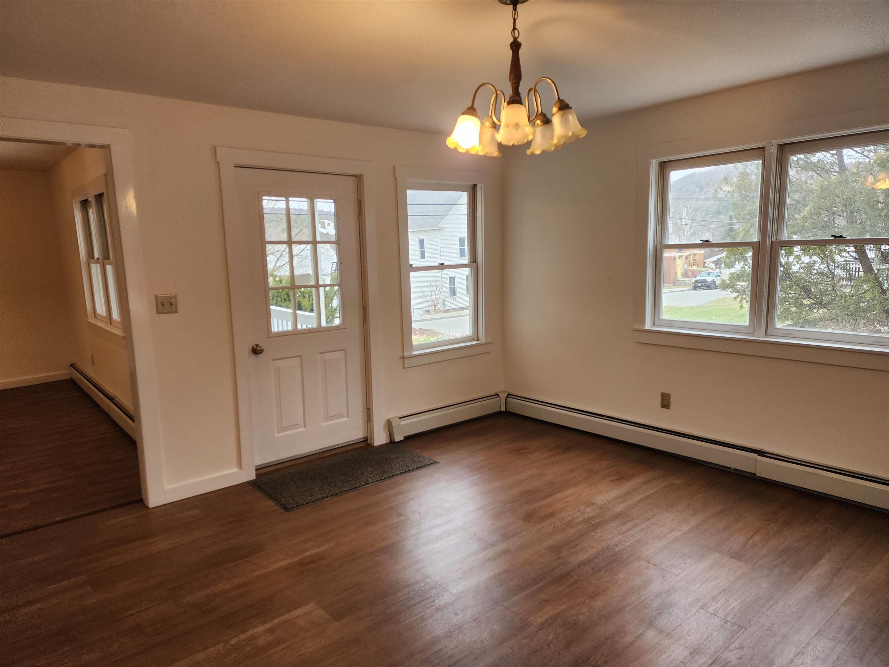 73 Pleasant Street, Littleton, NH photo 4