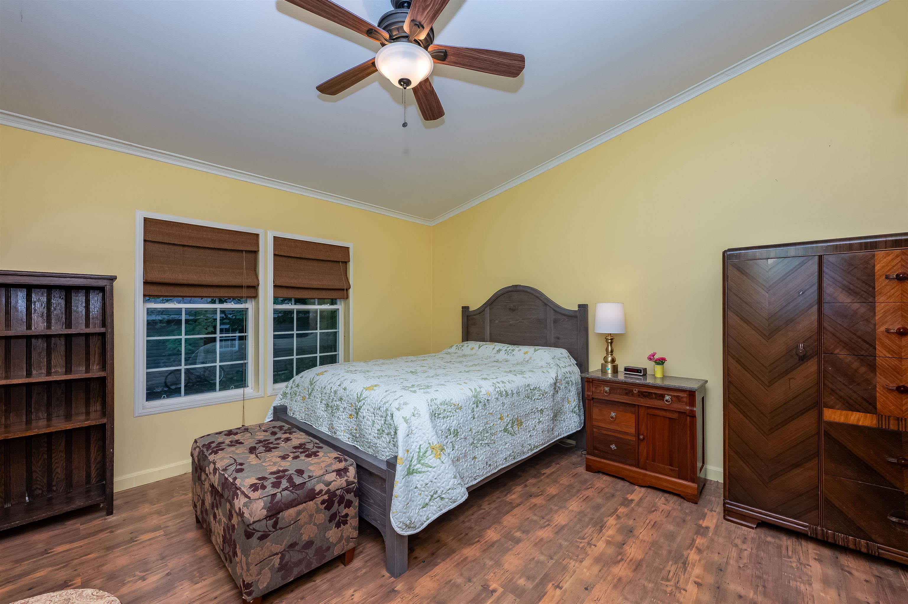 46 Murray Dr, Rochester, NH 03868