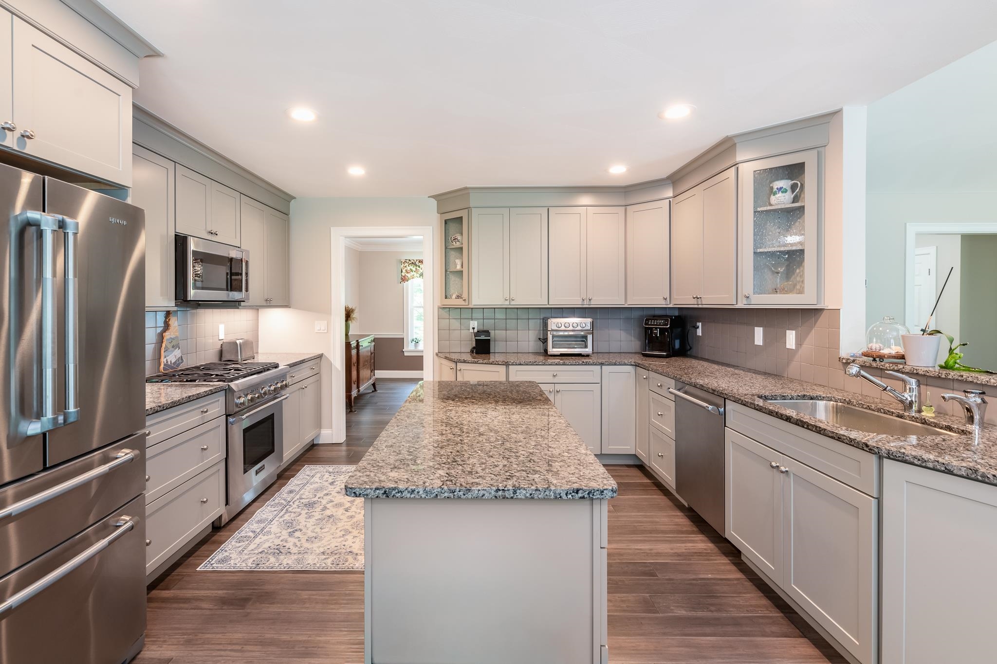 1 Winchester Dr, Sanbornton, NH 03269