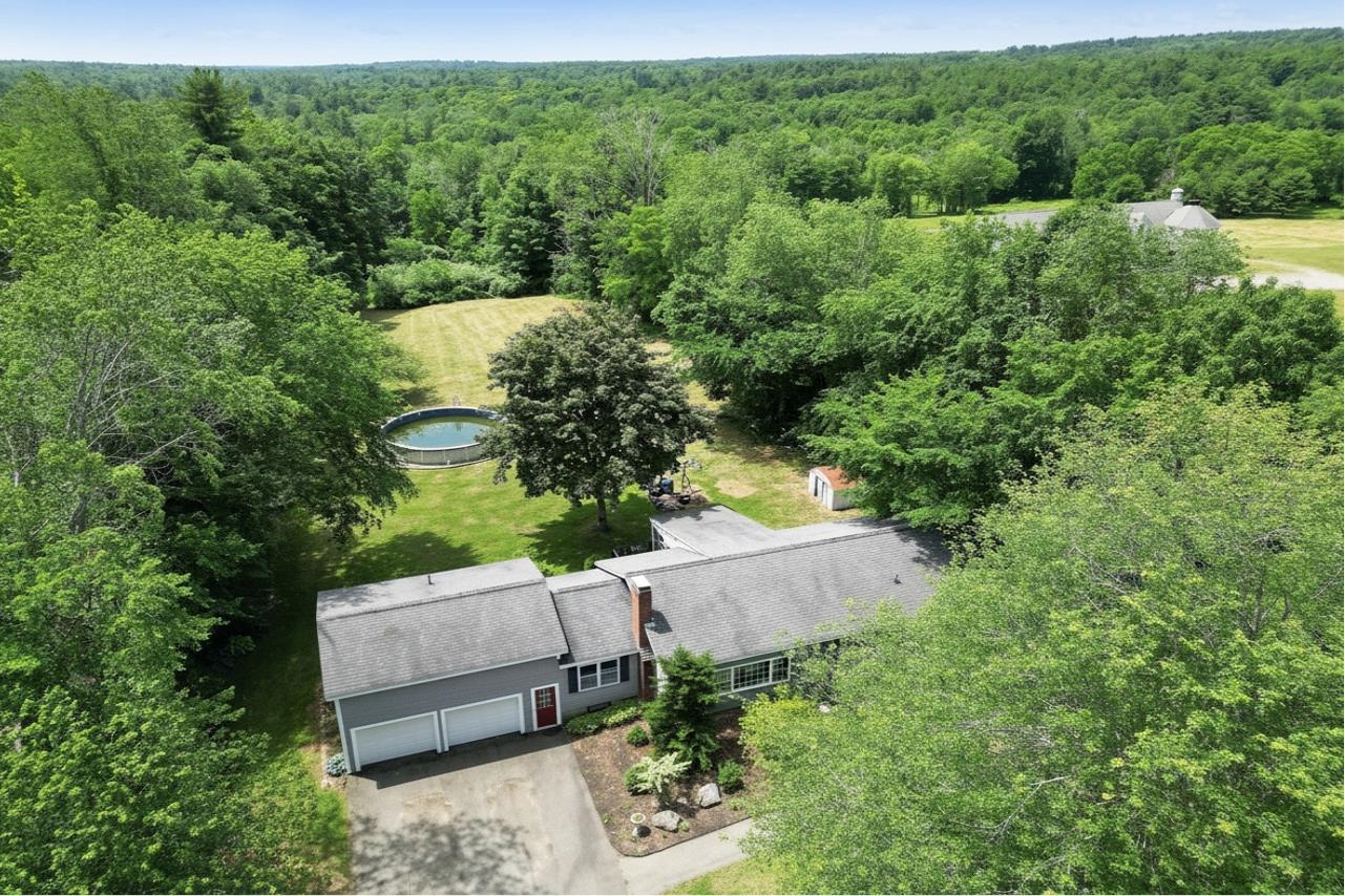 224 Haverhill Rd, Chester, NH 03036