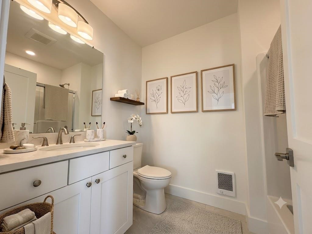 Unit 100 903 Union Ave #100, Laconia, NH 03246