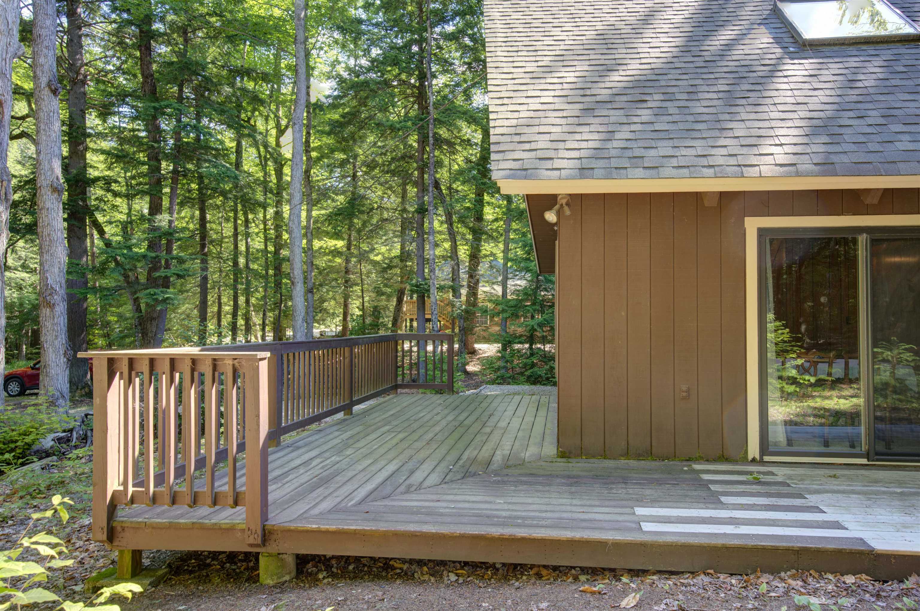101 Eidelweiss Dr, Madison, NH 03849