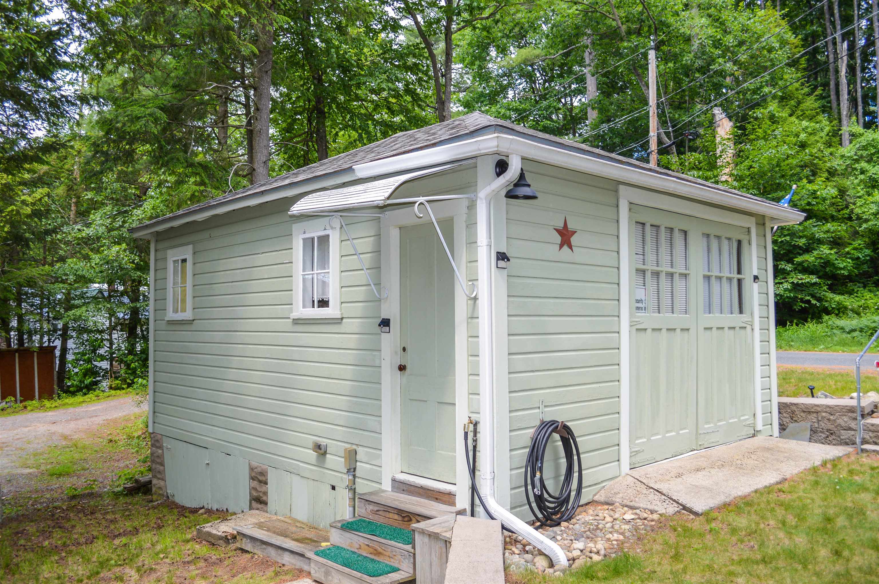 27 Waters Edge Rd, Swanzey, NH 03431