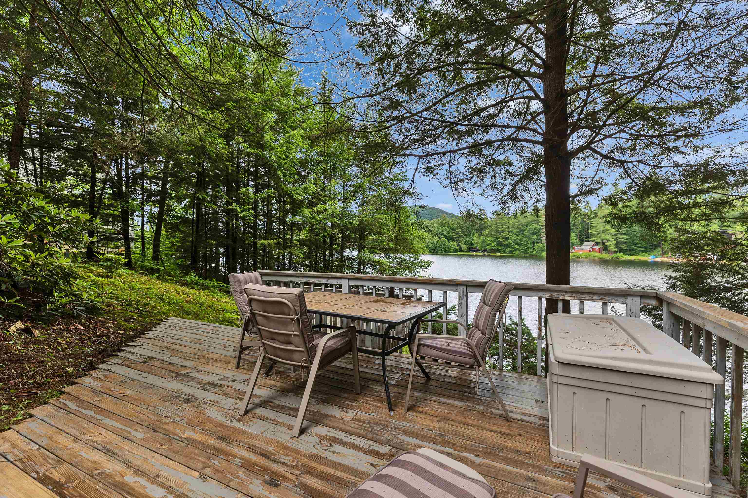 71 Headlands Rd, Winchester, NH 03470