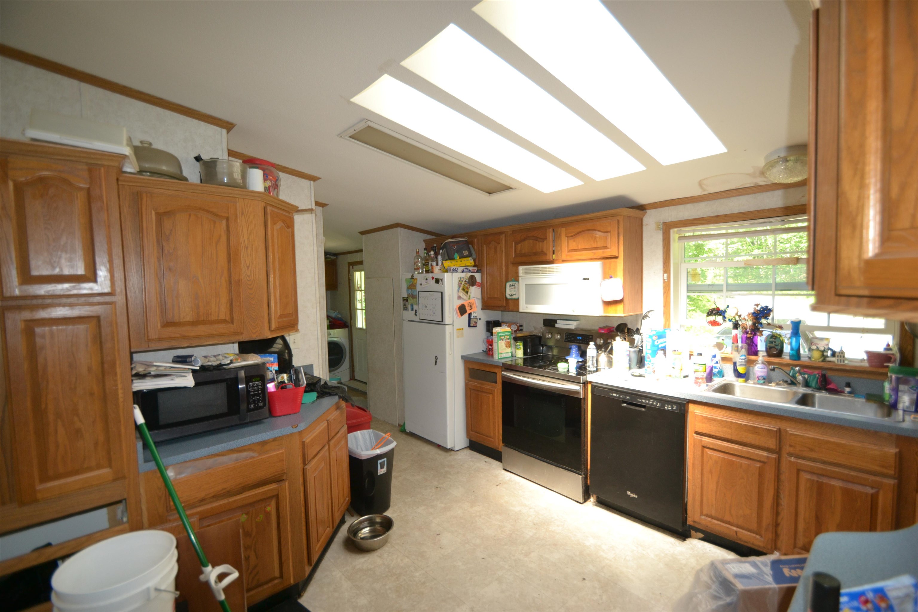 96 Lane Rd, Holderness, NH 03245