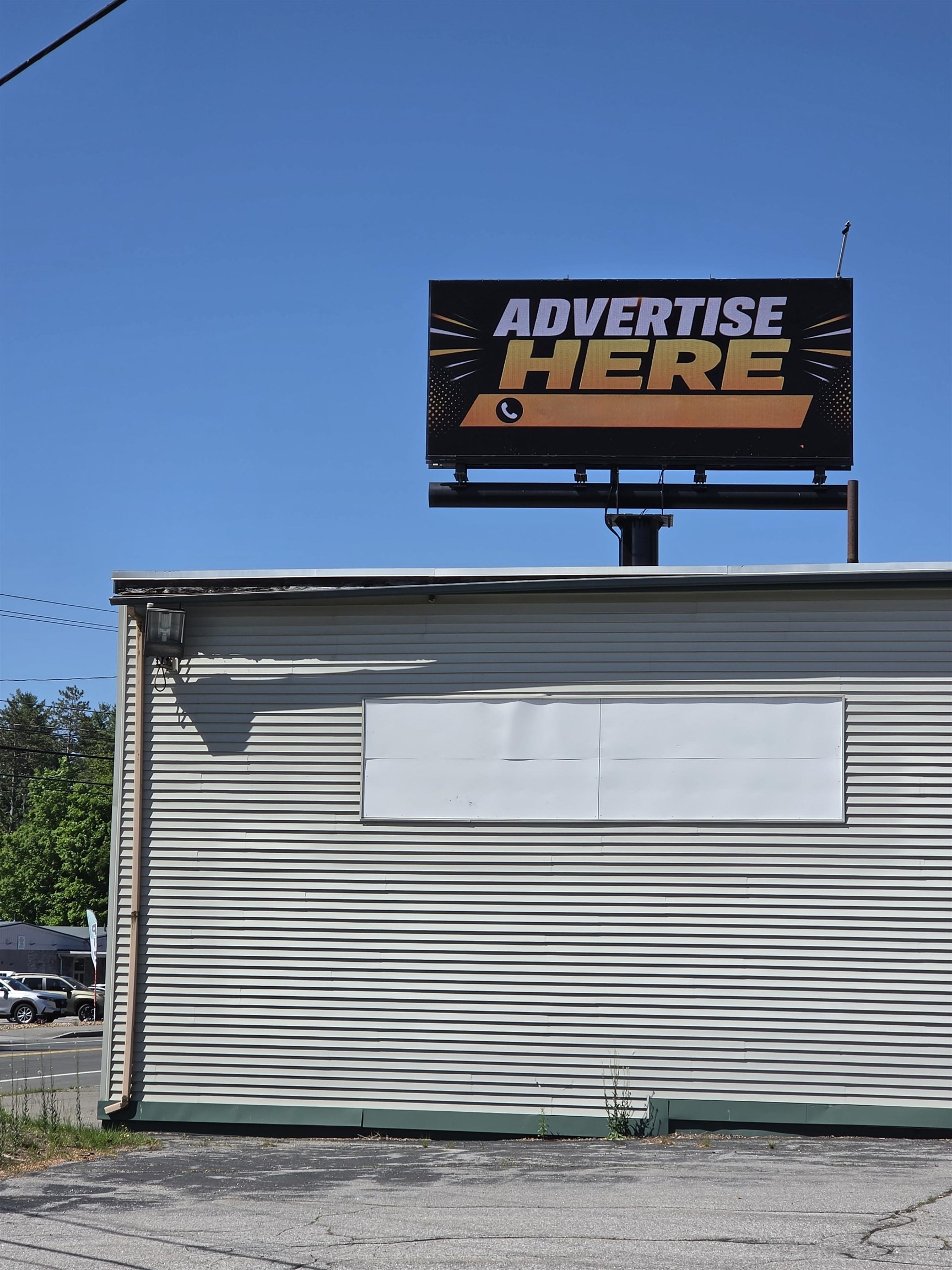 2180 Candia Rd, Manchester, NH 03109