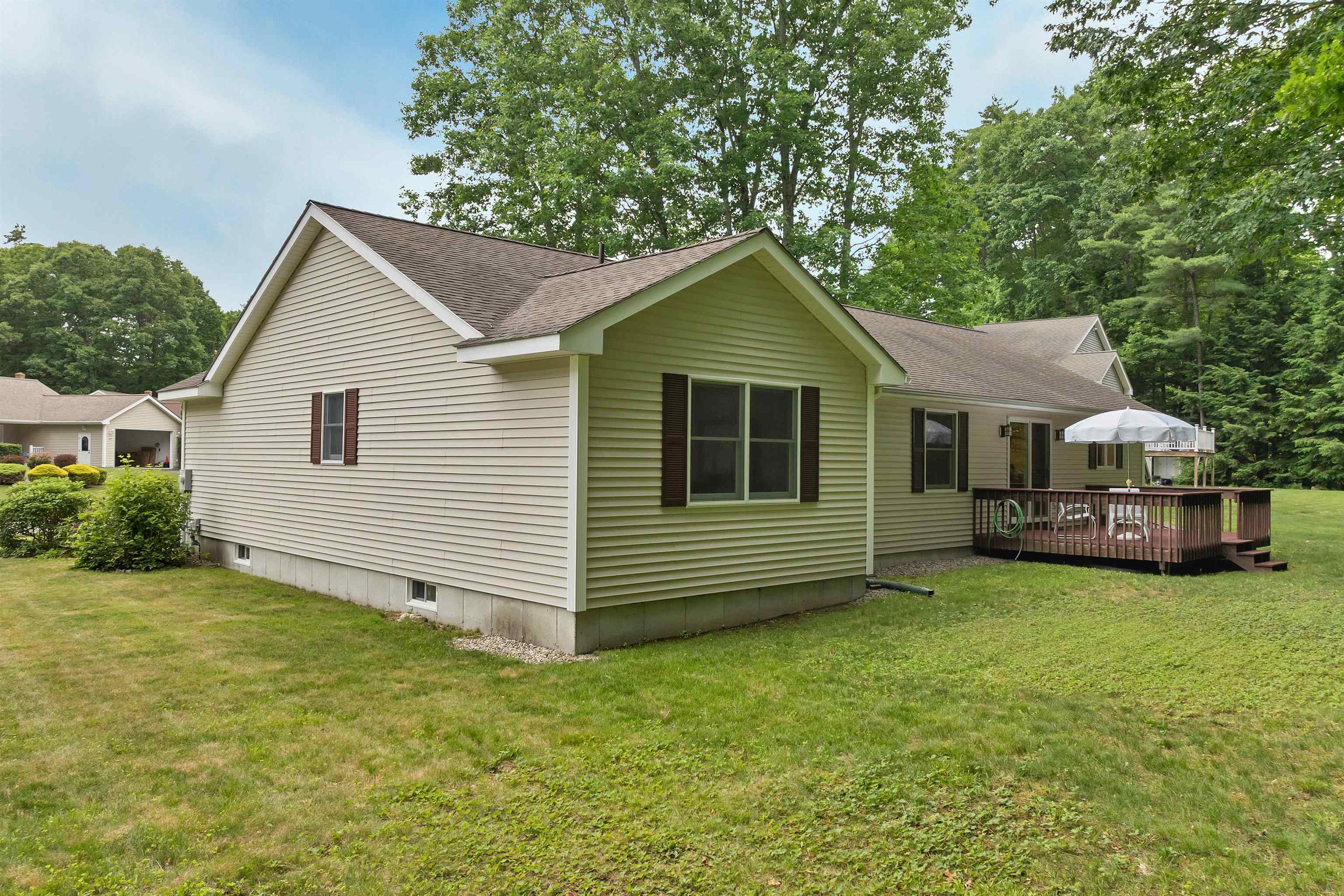 198 Sarah Cir, Laconia, NH 03246