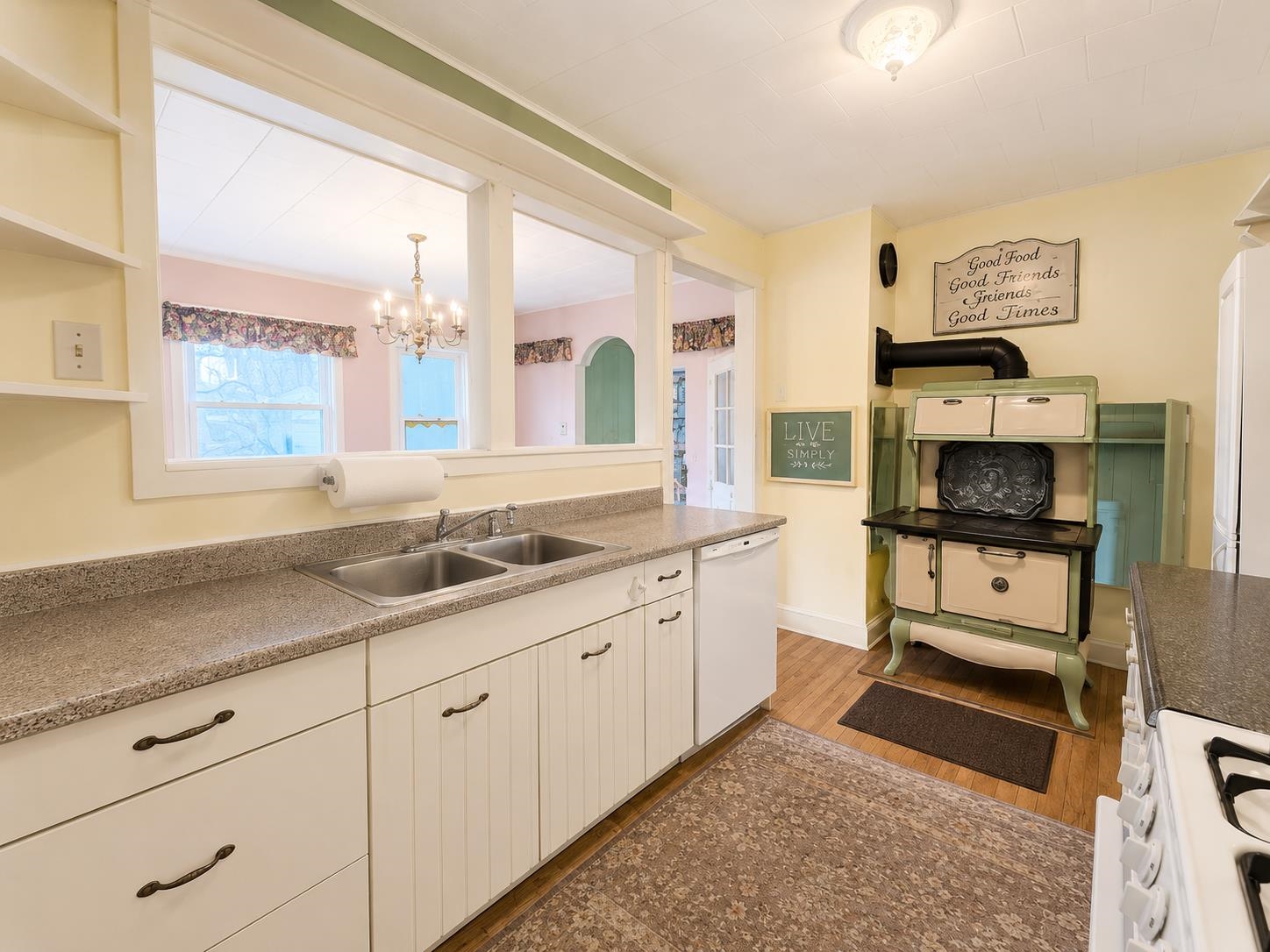 12 11th St, Berlin, NH 03570