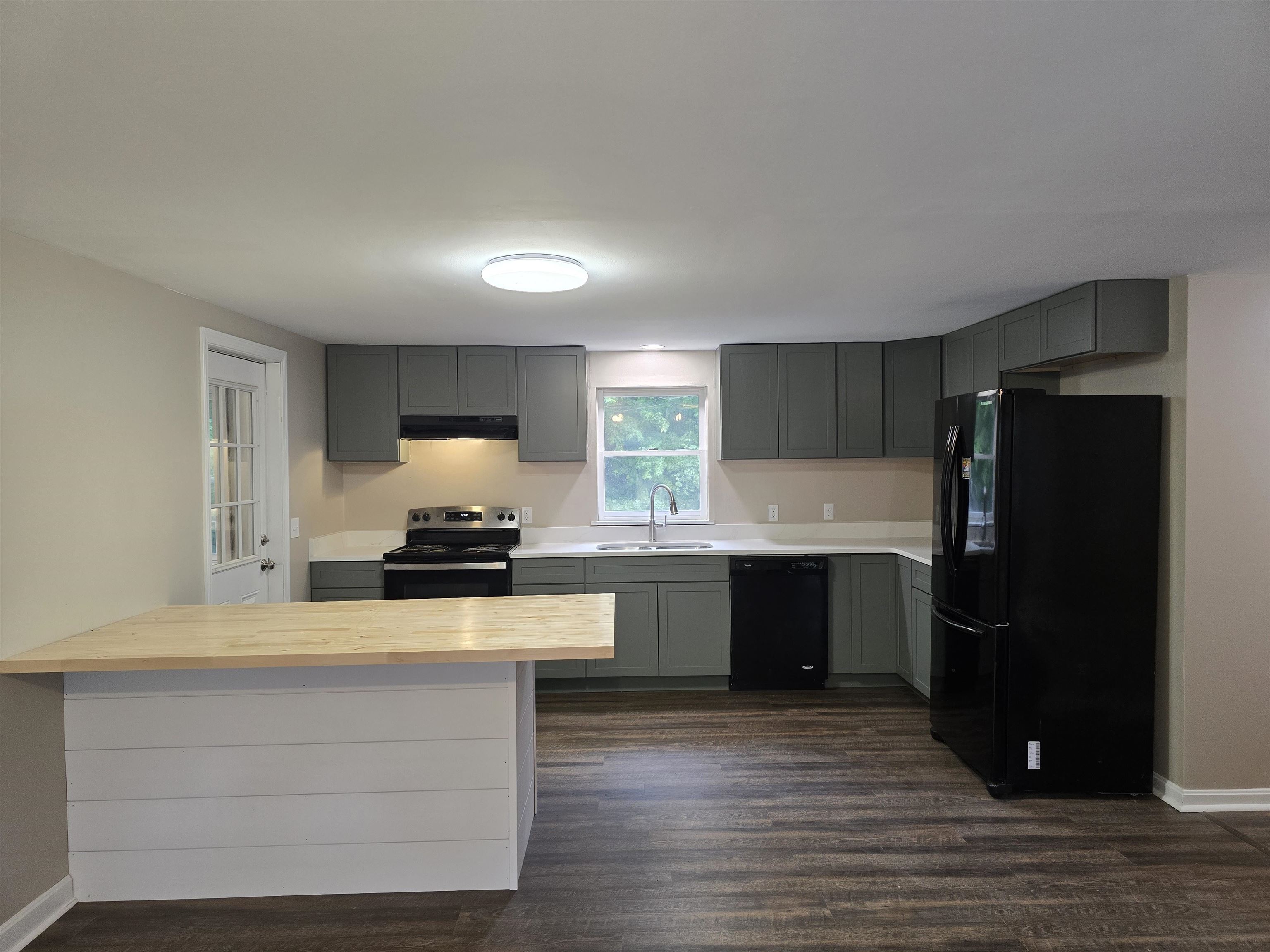 48 Bald Hill Rd, Conway, NH 03818