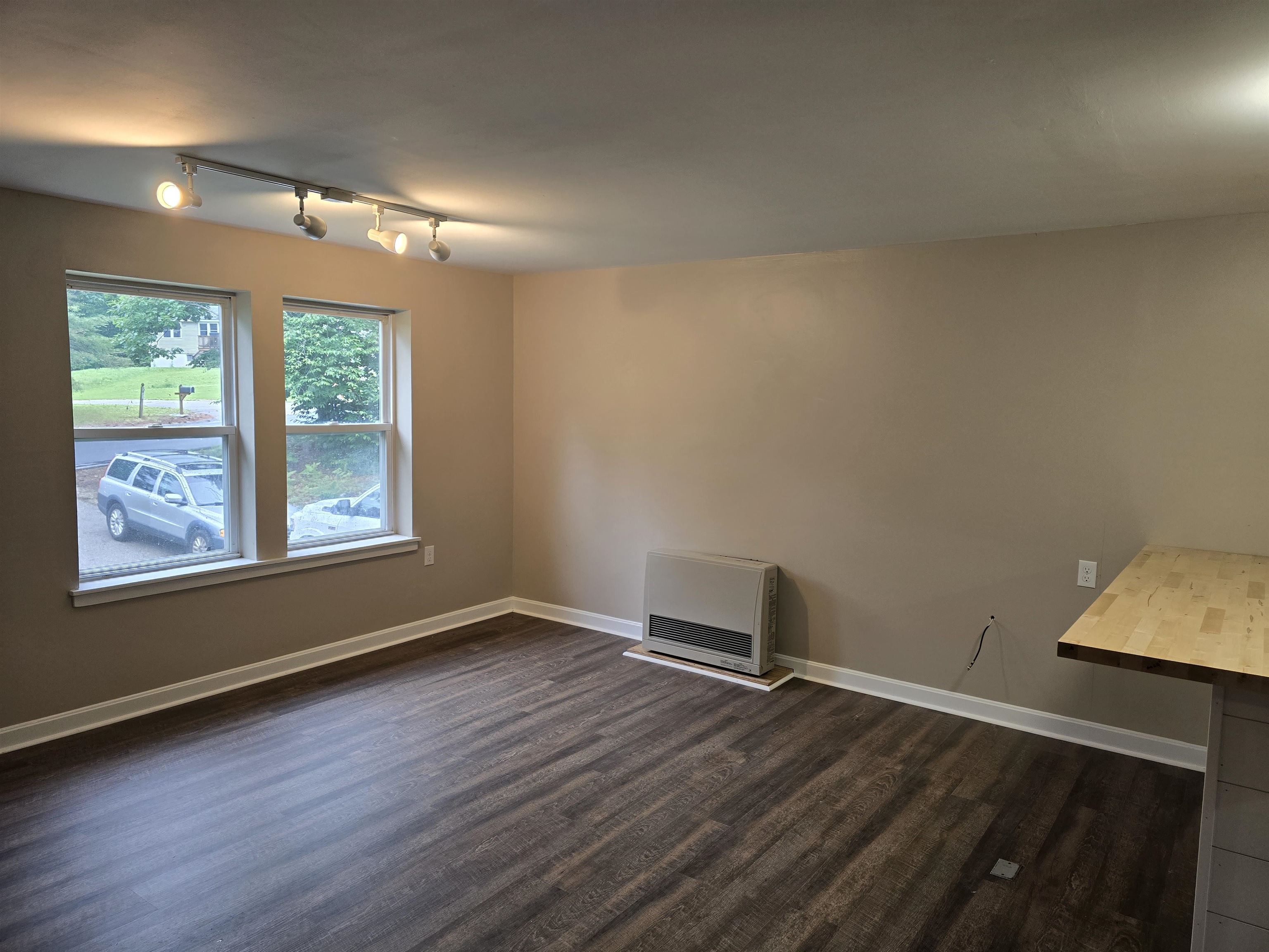48 Bald Hill Rd, Conway, NH 03818