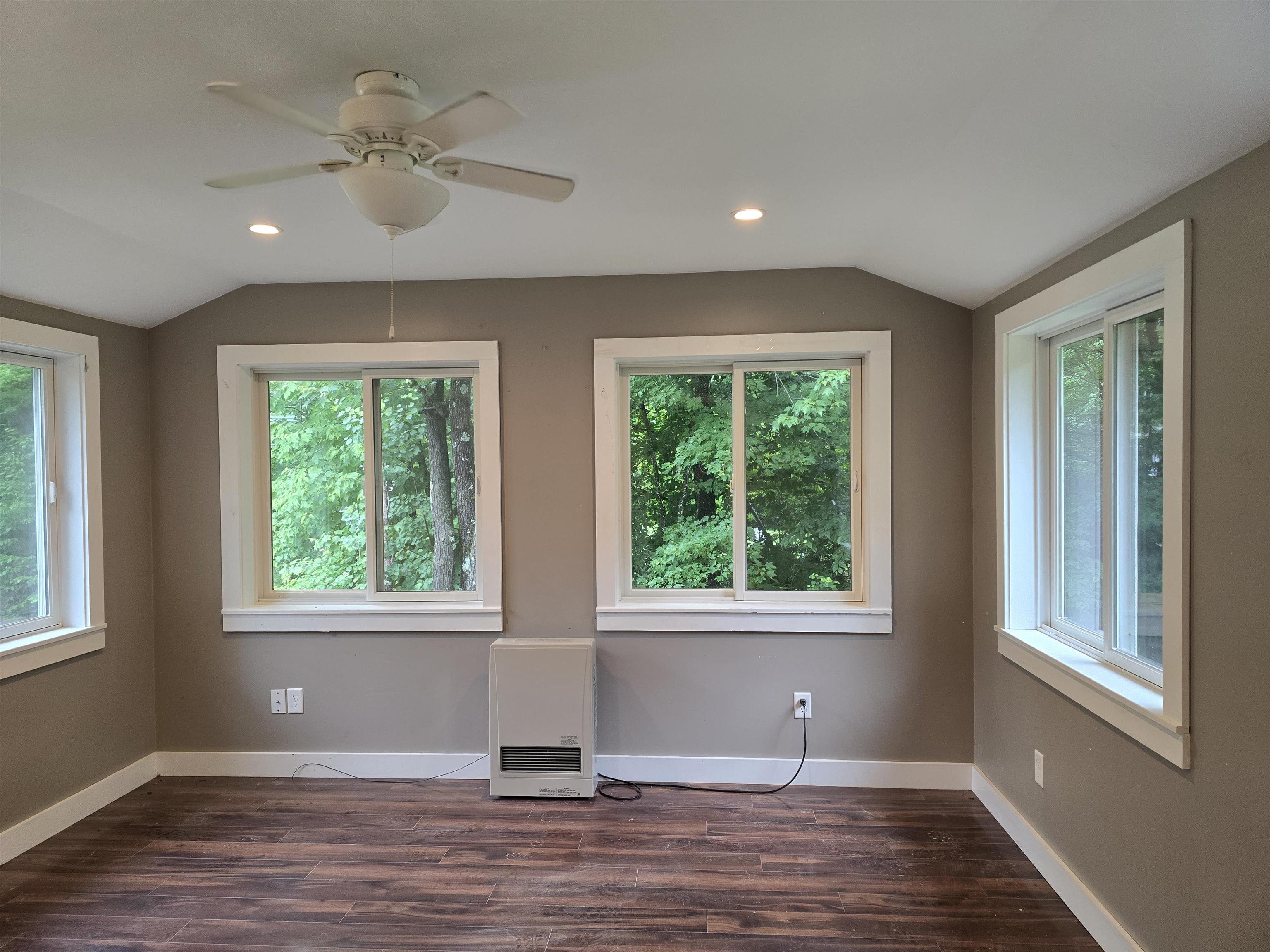48 Bald Hill Rd, Conway, NH 03818