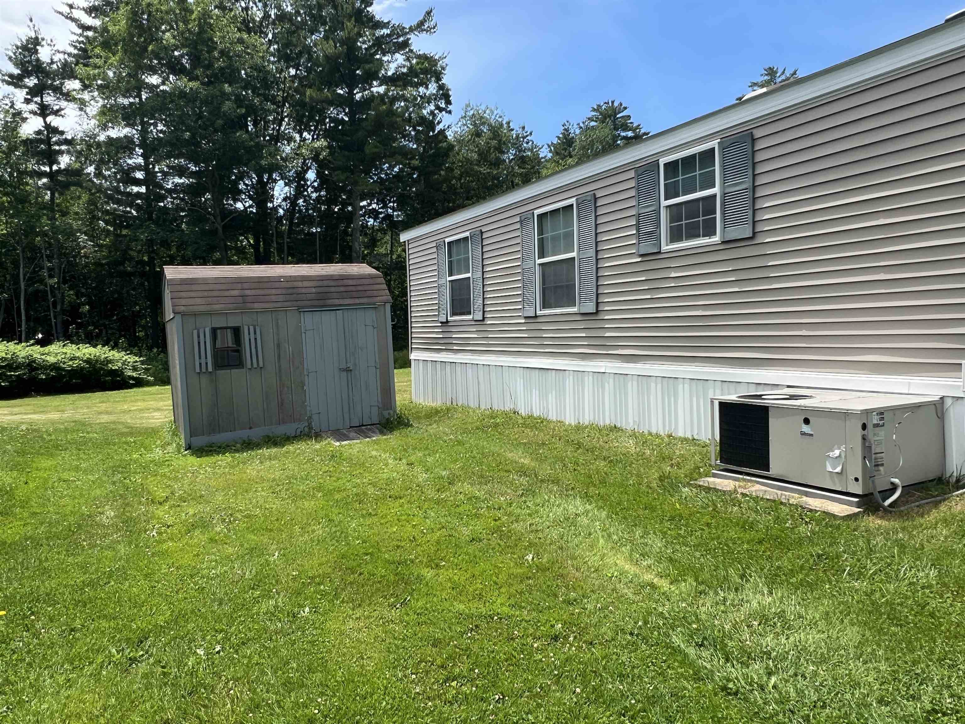 18 Second St, Exeter, NH 03833