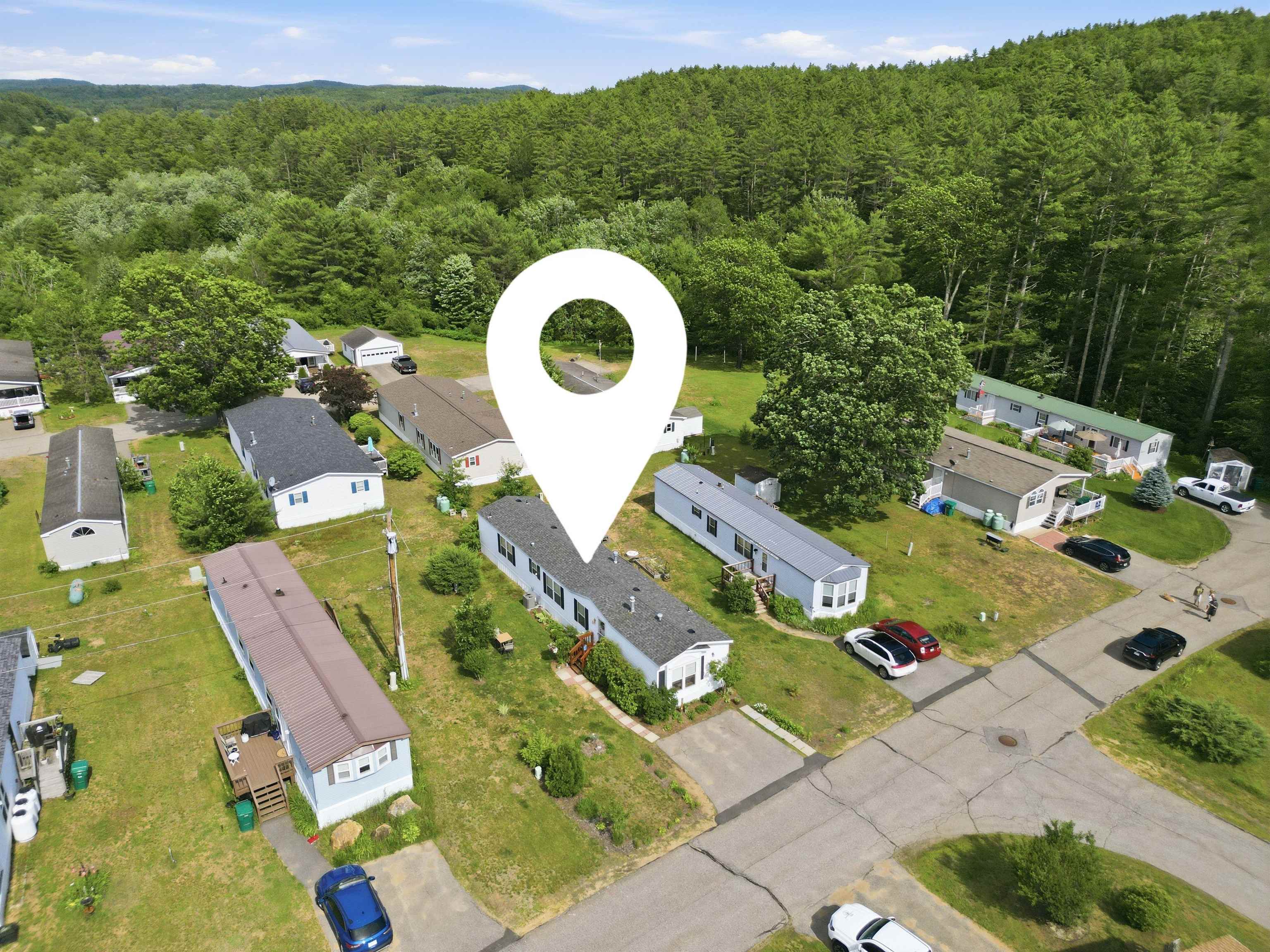 37 Circle Dr, Belmont, NH 03220