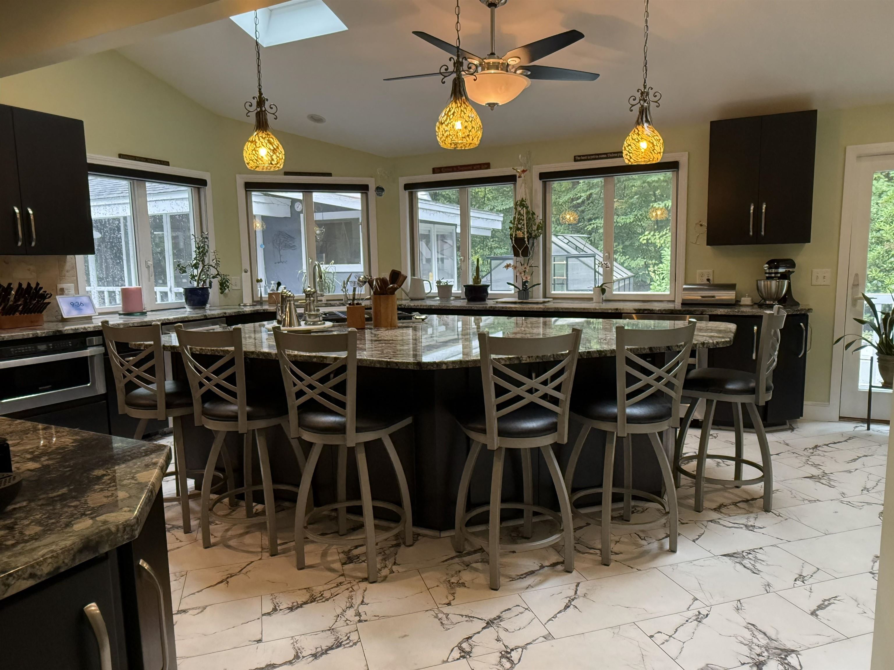 6 Haines Ter, Merrimack, NH 03054
