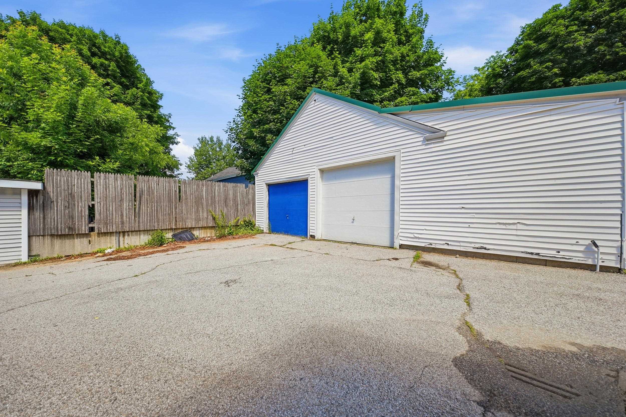 33-39 Front St, Pembroke, NH 03275