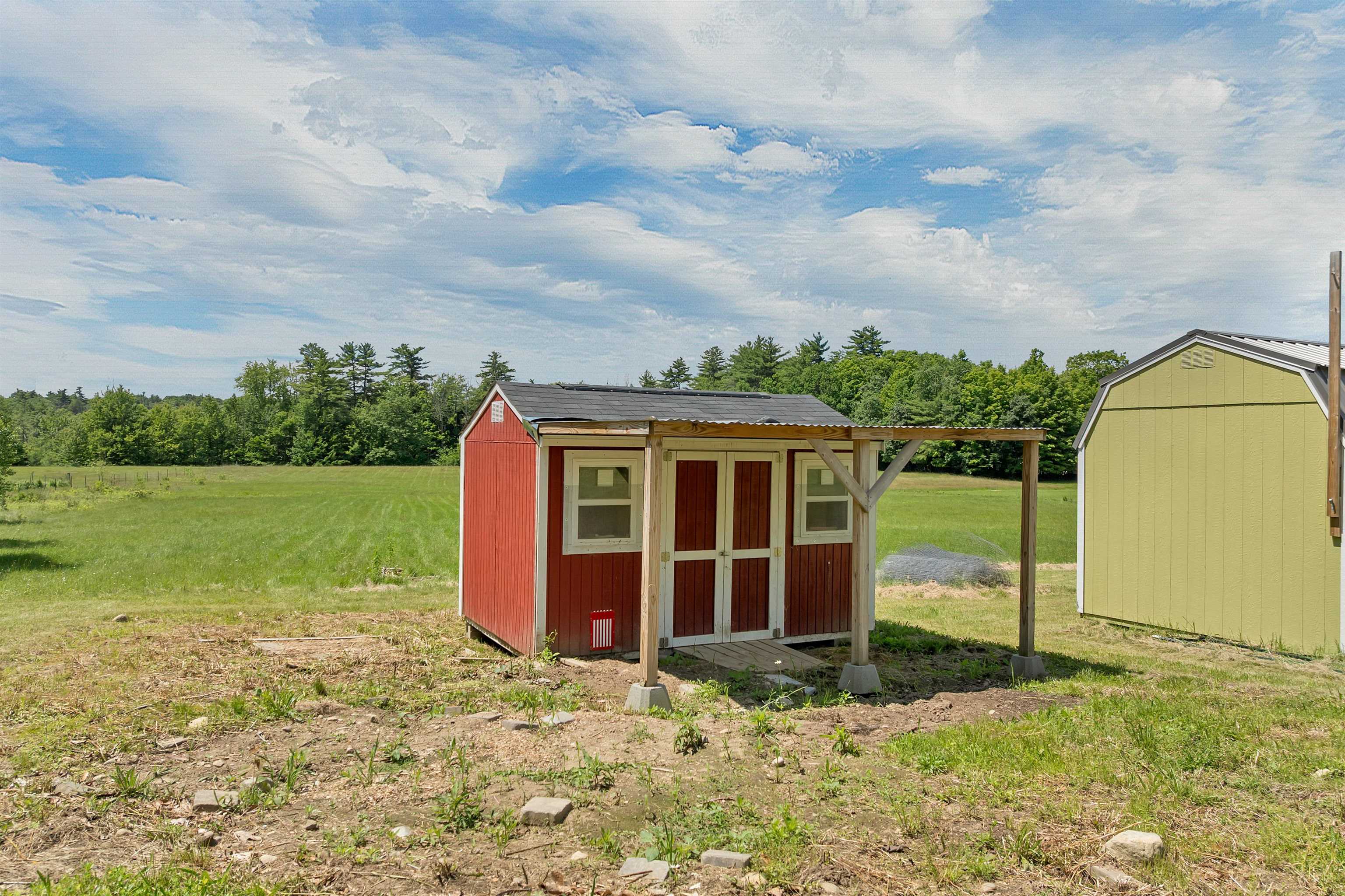 72 Perkins Hill Rd, Wakefield, NH 03830