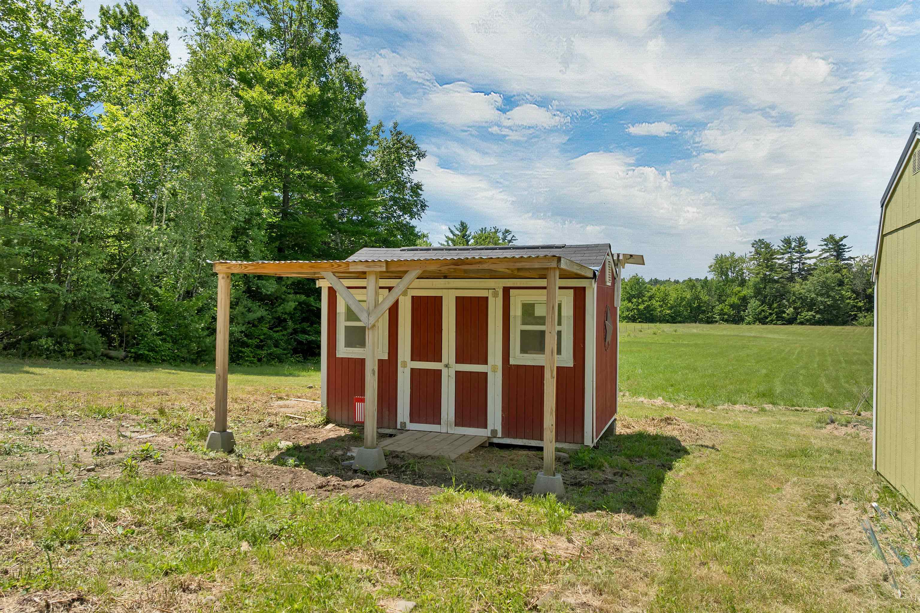 72 Perkins Hill Rd, Wakefield, NH 03830