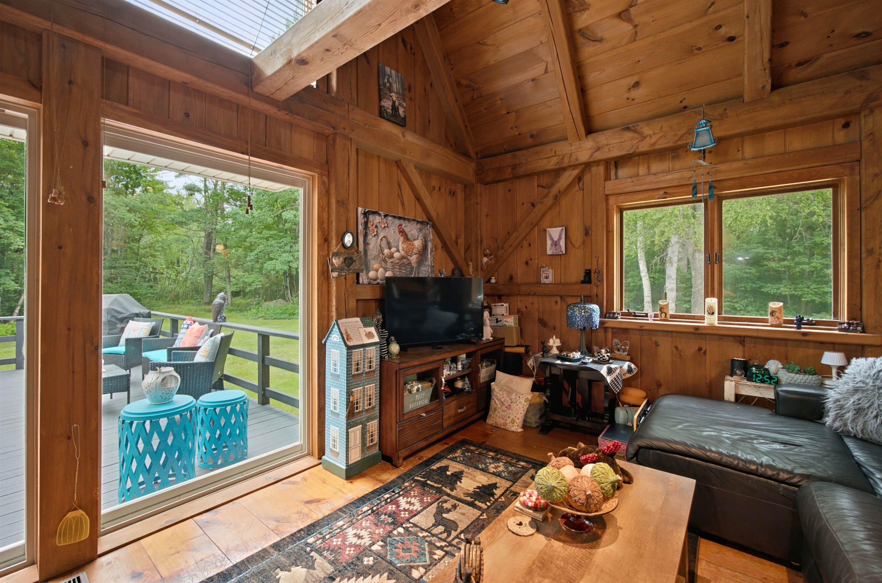 40 James Ln, Haverhill, NH 03780