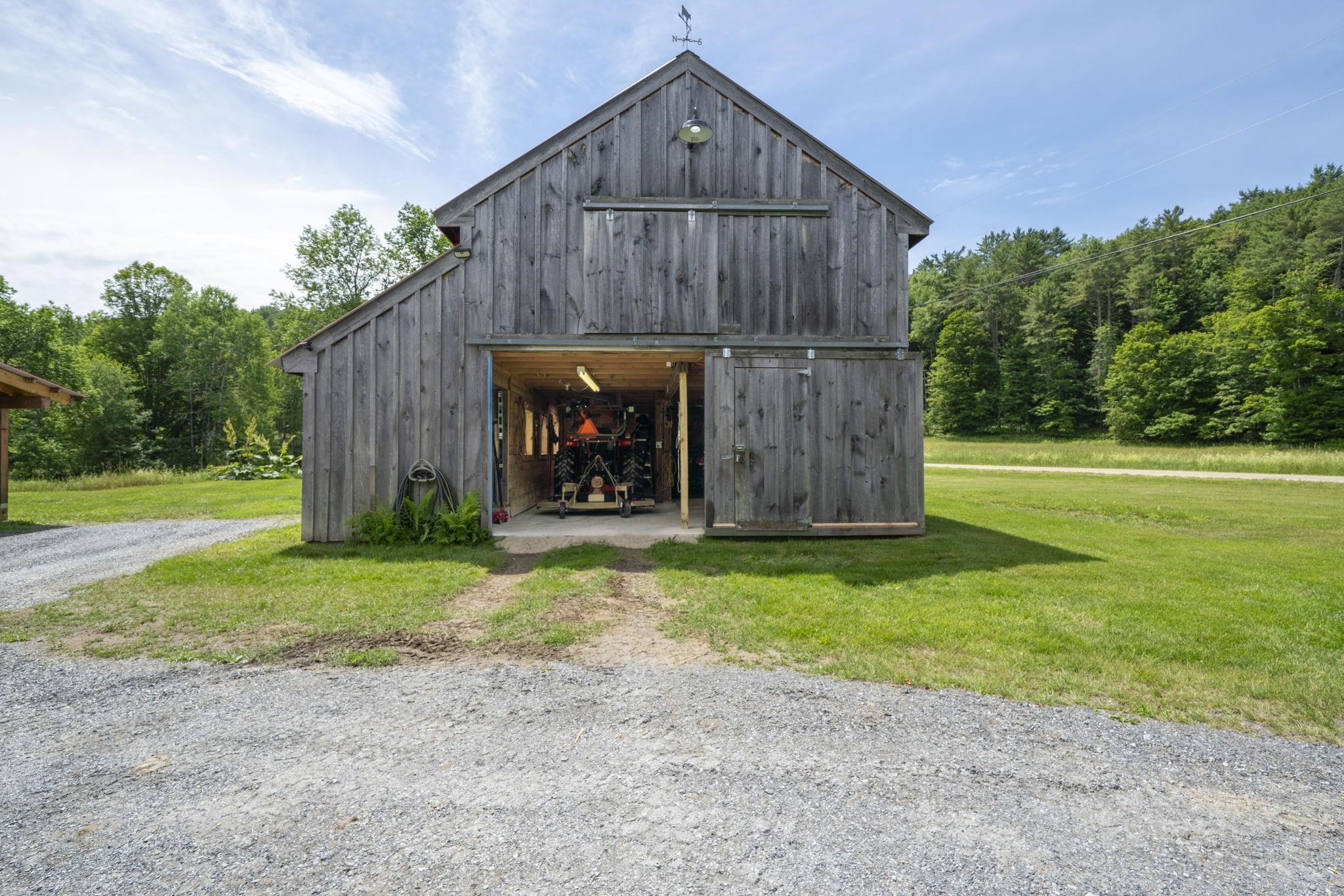 17 Grange Hall Rd, Acworth, NH 03607