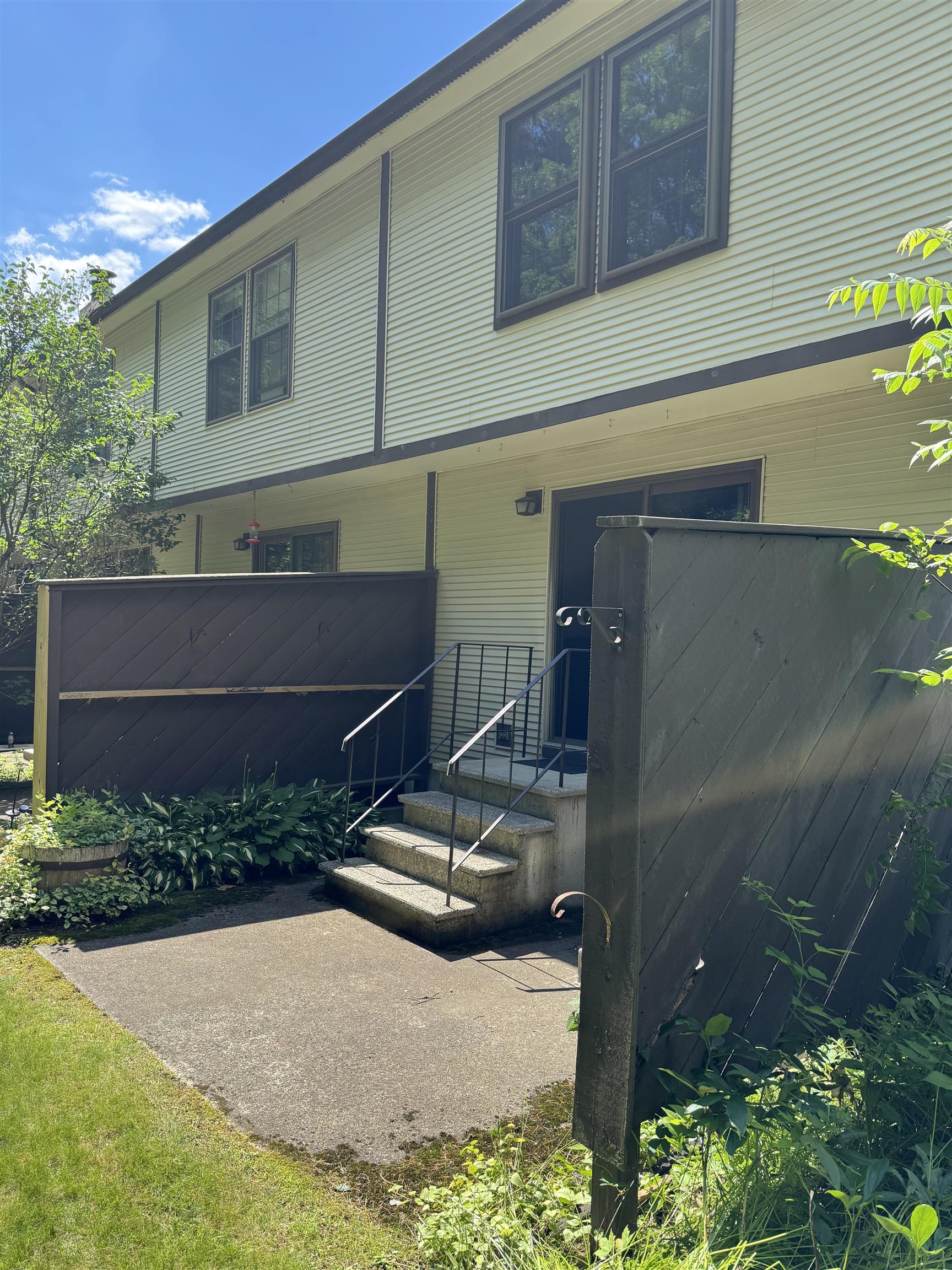 710 Main St #26, Keene, NH 03431