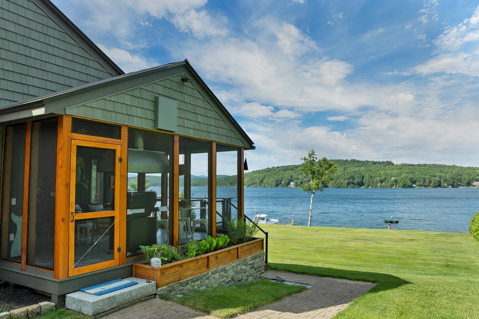 66 Needle Eye Rd, Meredith, NH 03253
