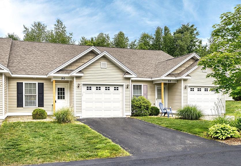 28 Owens Dr #90, Swanzey, NH 03446