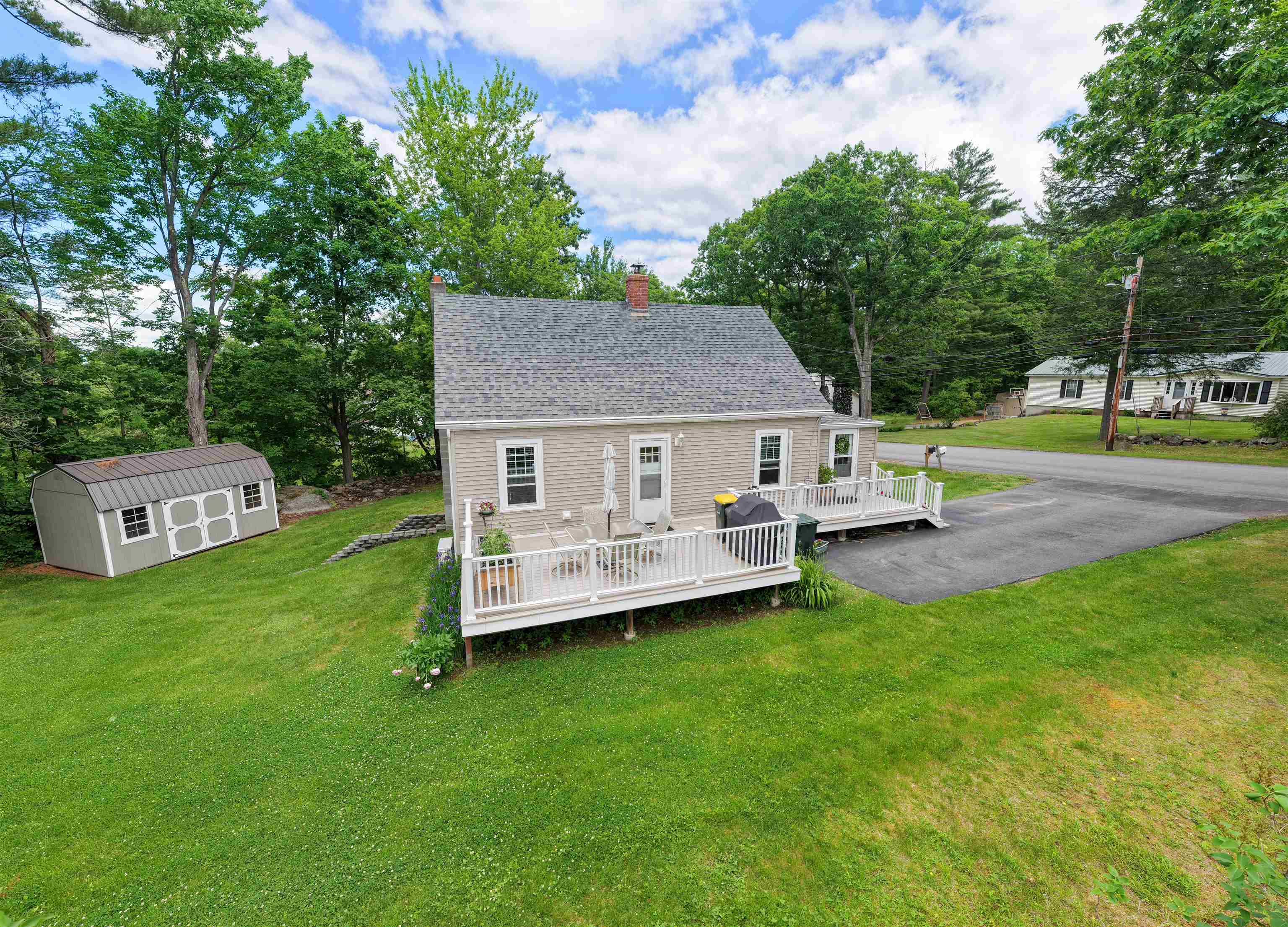 73 Old Prescott Hill Rd, Laconia, NH 03246