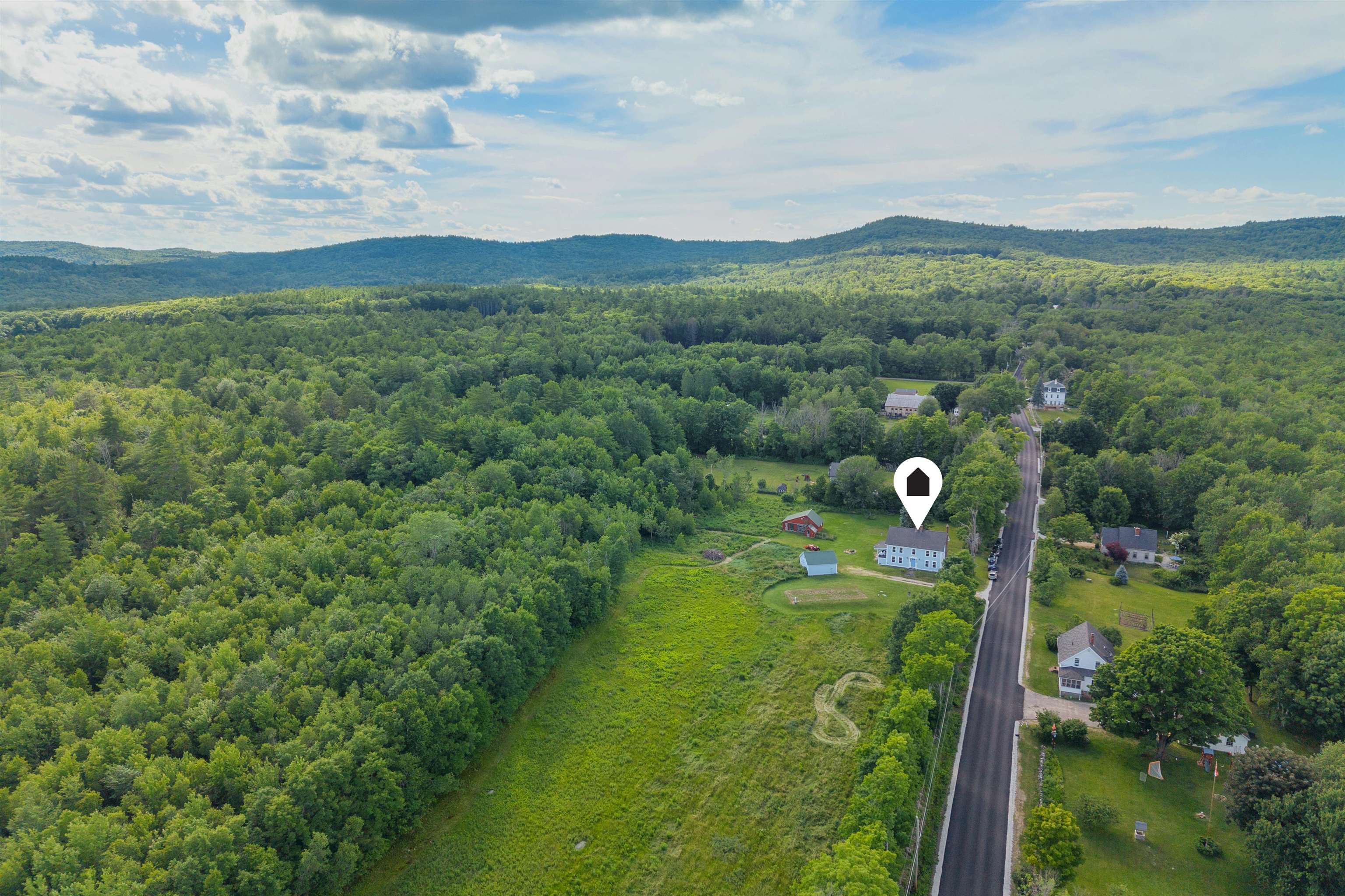 567 First Crown Point Rd, Strafford, NH 03884