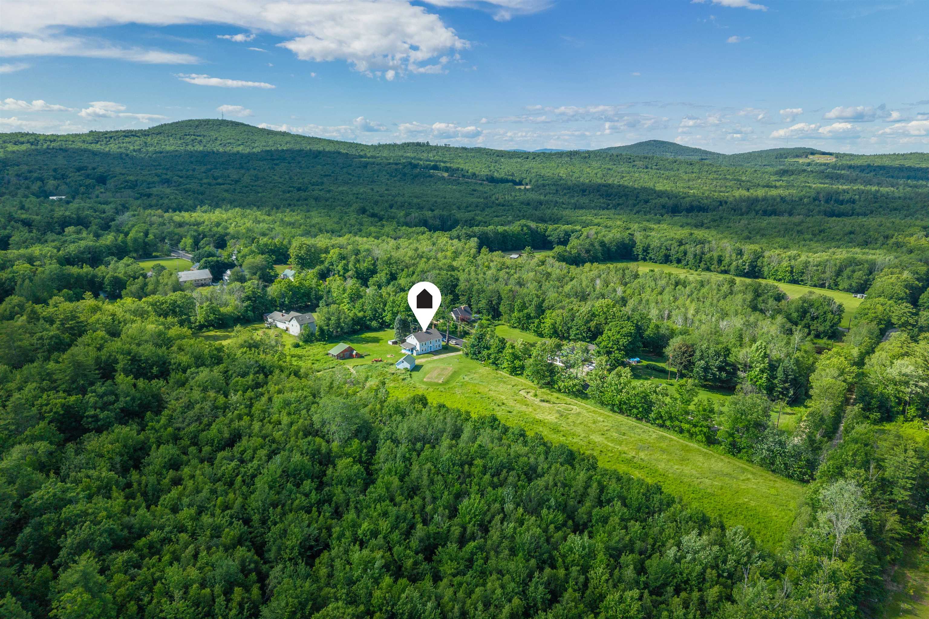567 First Crown Point Rd, Strafford, NH 03884