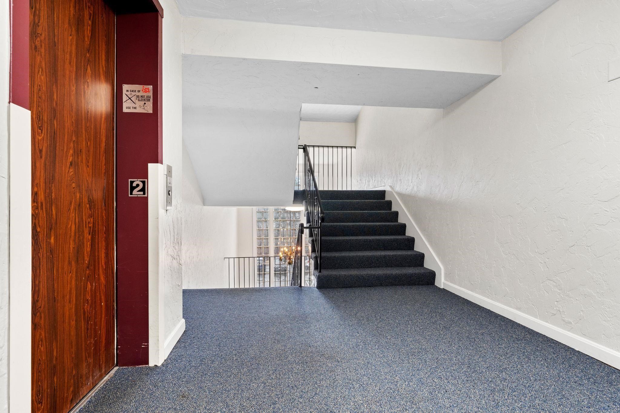 310 Brook Village Rd #41, Nashua, NH 03062
