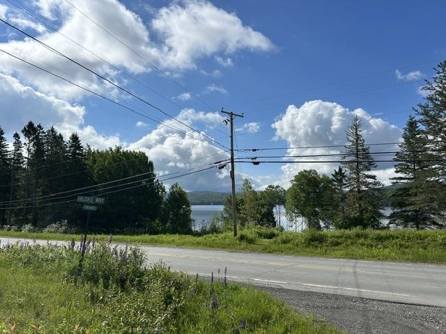 Hilda's Way, Pittsburg, NH 03592