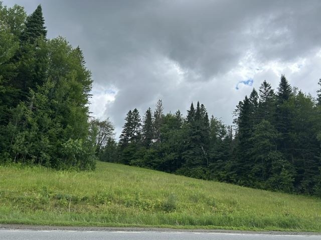 Hilda's Way, Pittsburg, NH 03592