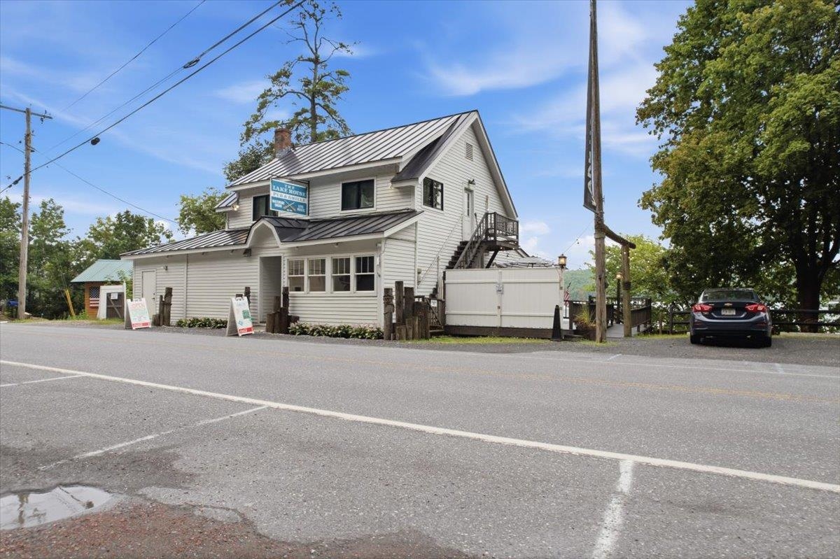 Front of Restaurant from Road