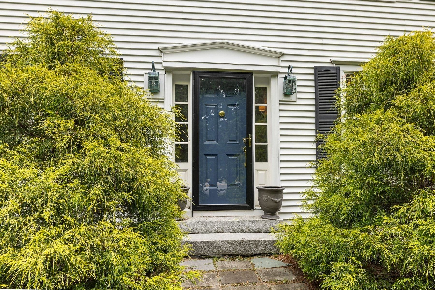 79 Atlantic Ave, North Hampton, NH 03862
