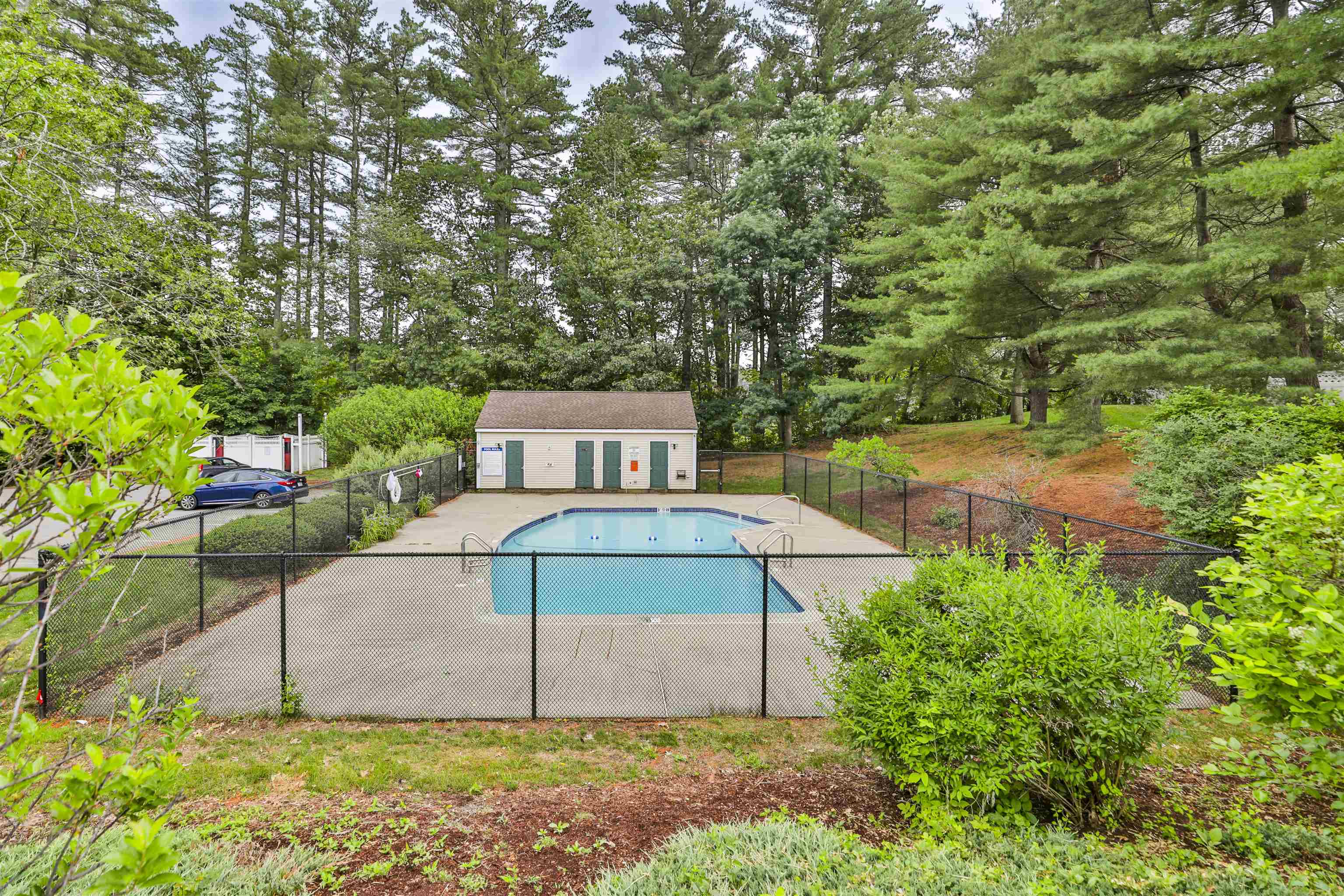 19-32 Kimberly Dr, Merrimack, NH 03054