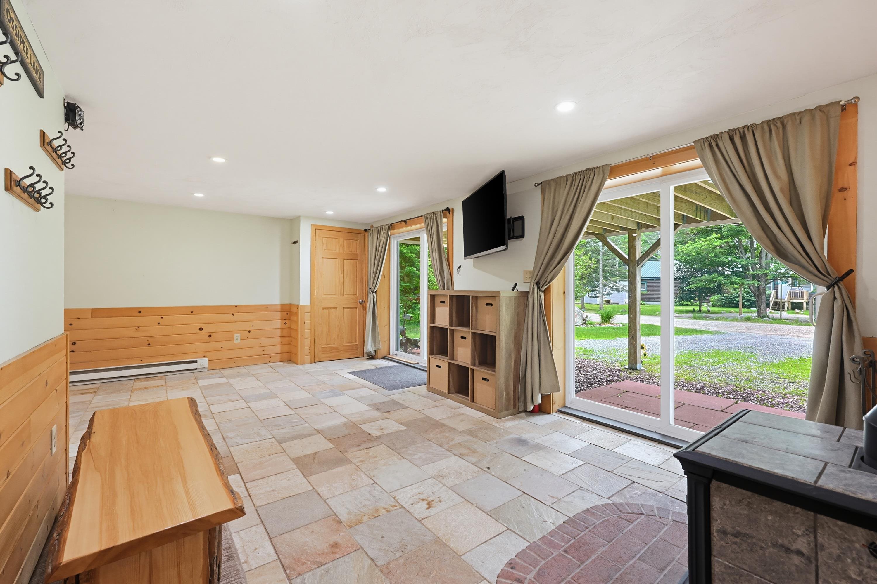 6 Poplar Ridge Rd, Freedom, NH 03836