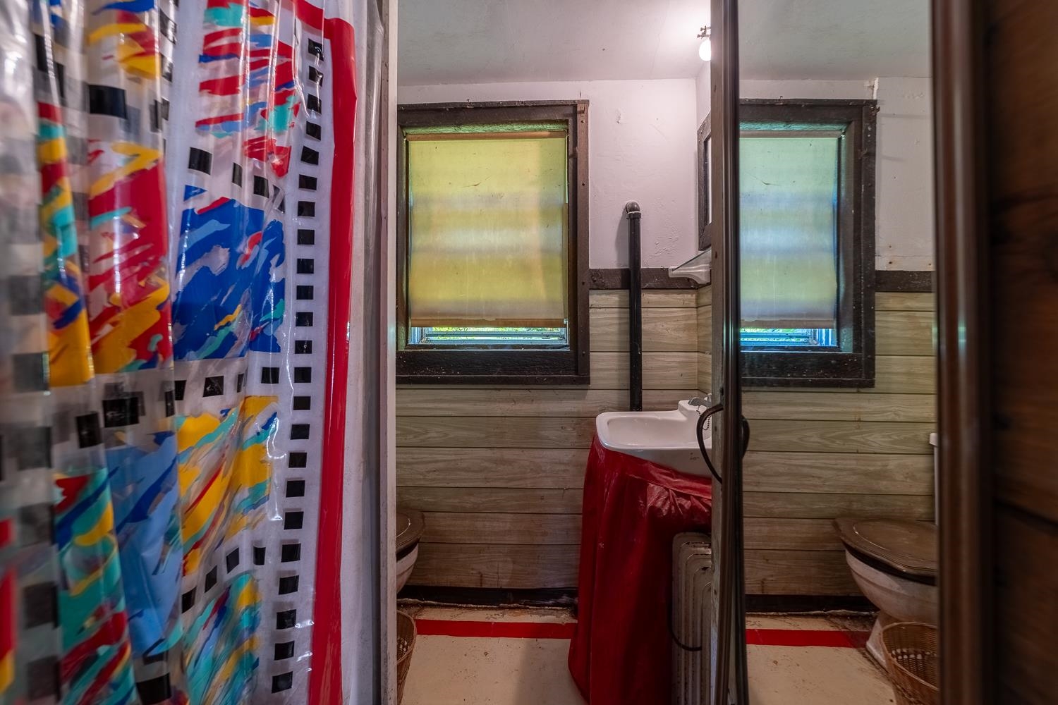 3/4 bathroom in guest quarters. 25647737