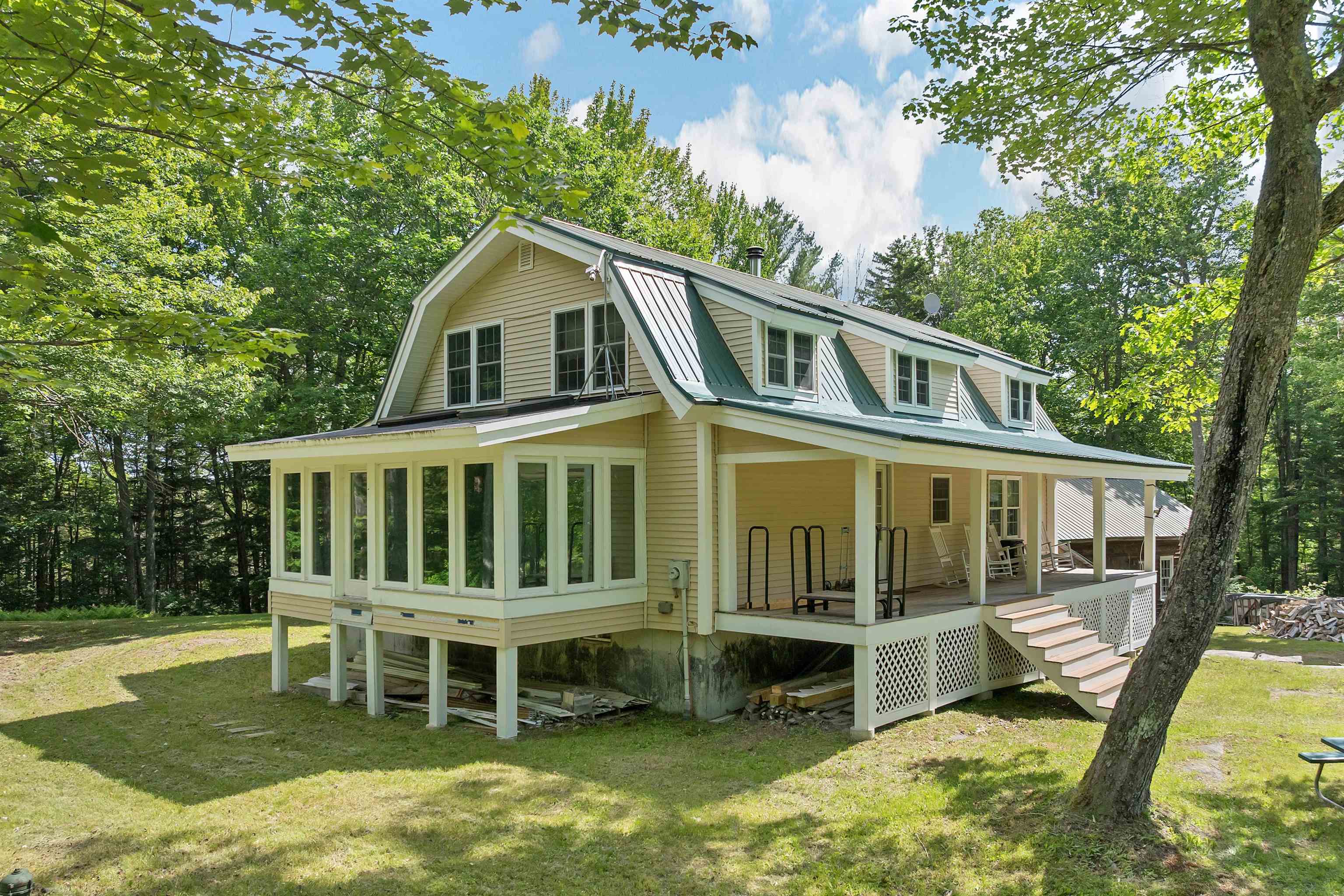 61 Macdonald Ln, Groton, NH 03266