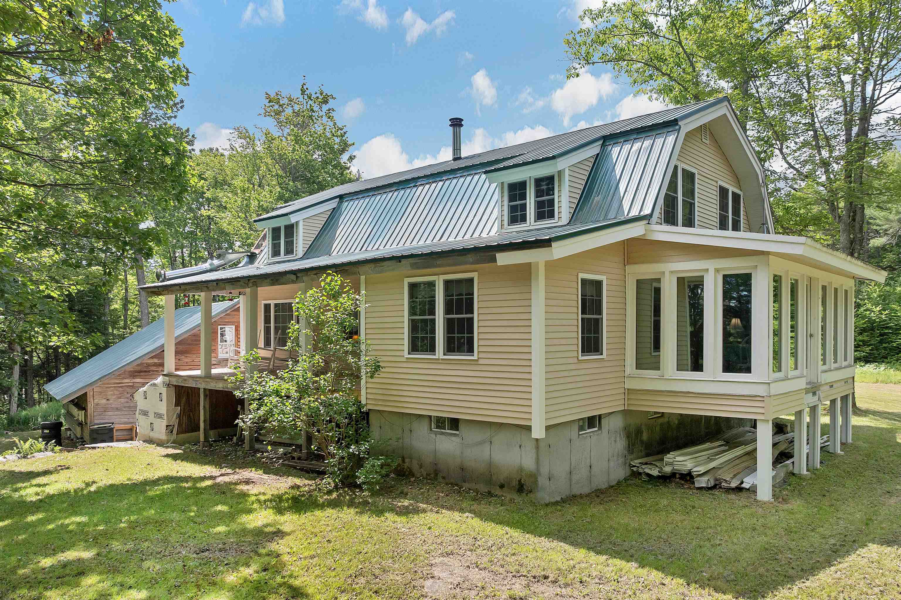 61 Macdonald Ln, Groton, NH 03266