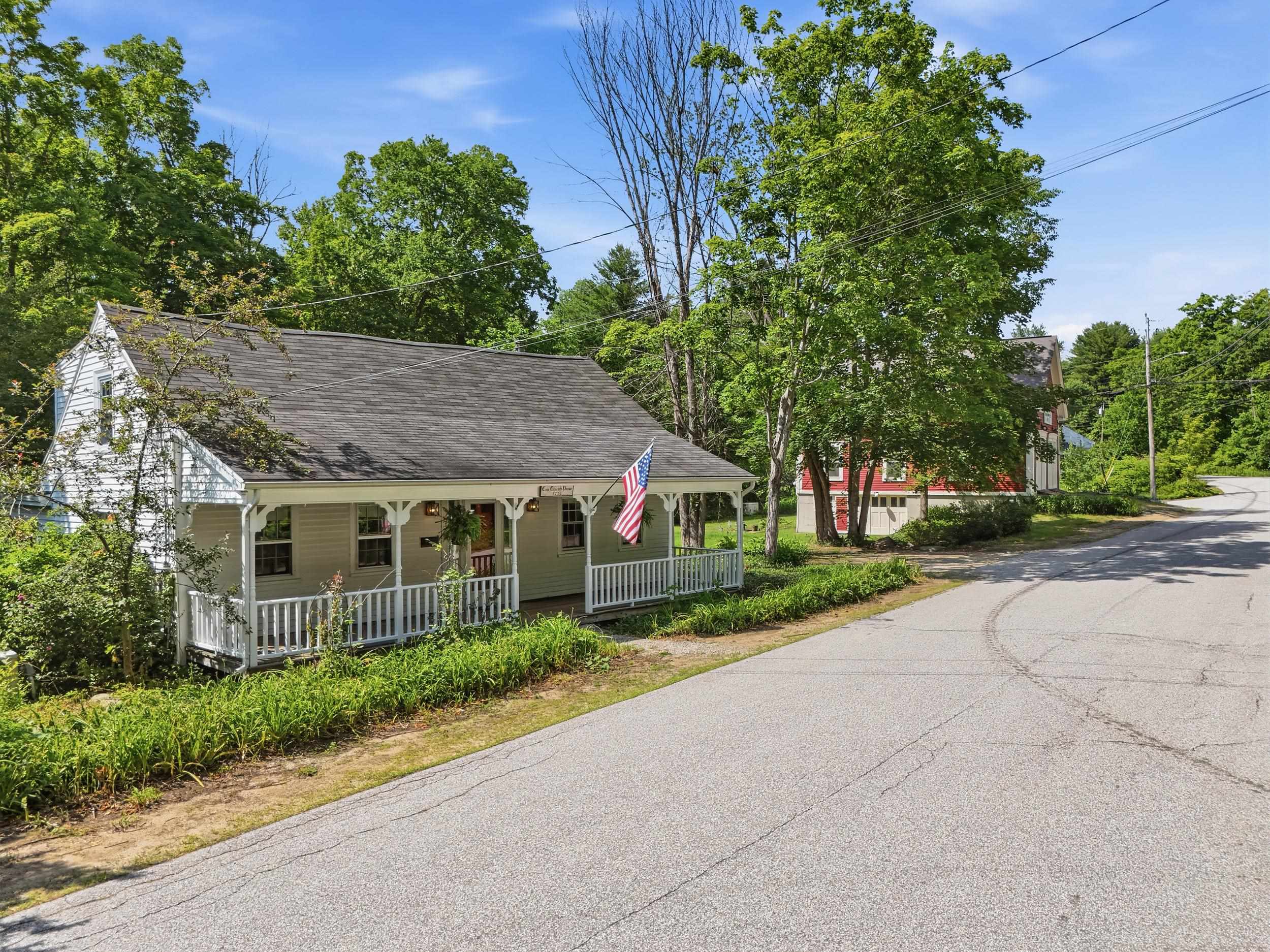 60 Old Deerfield Rd, Candia, NH 03034