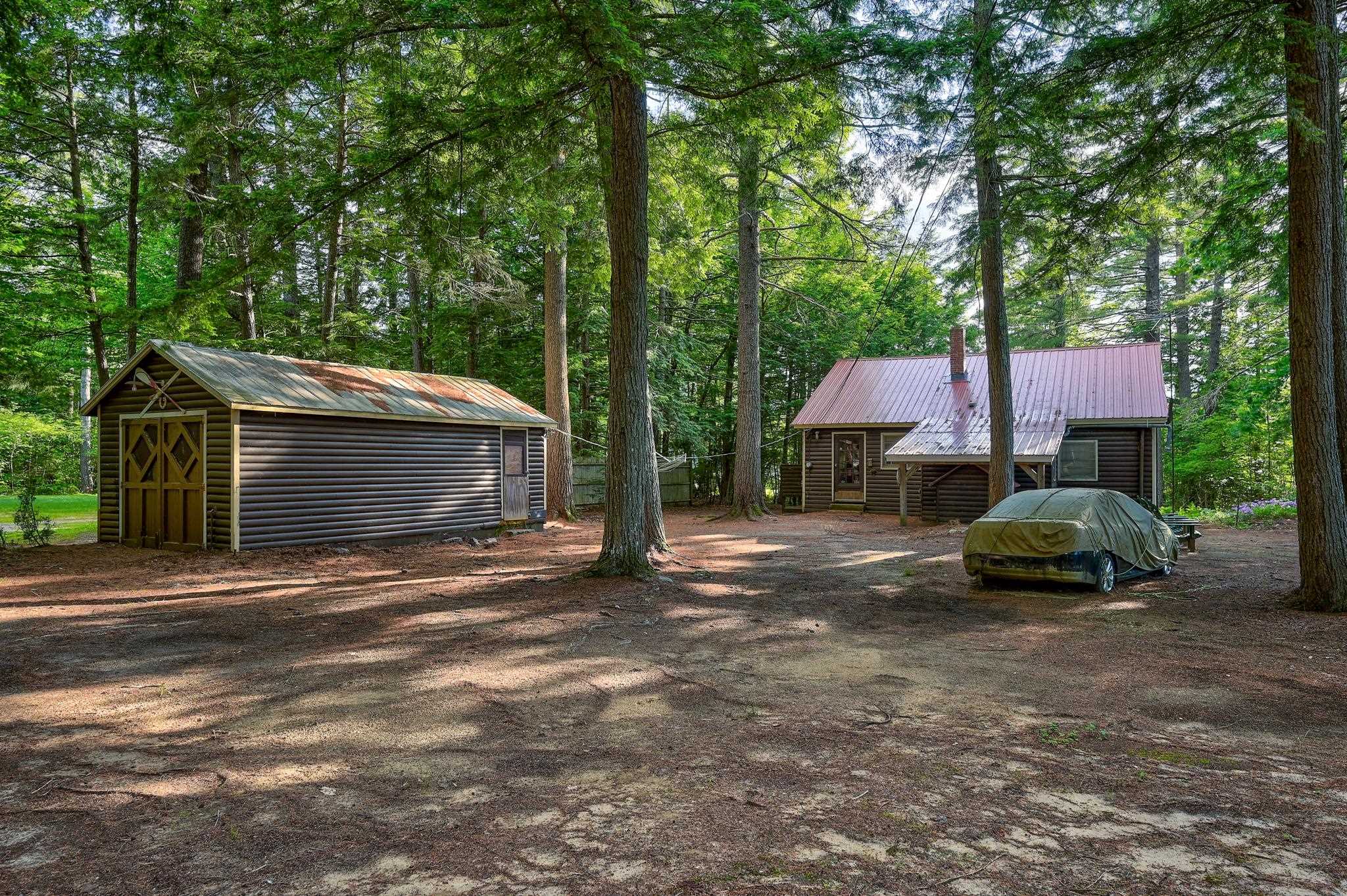27 Brook Ln, Conway, NH 03813