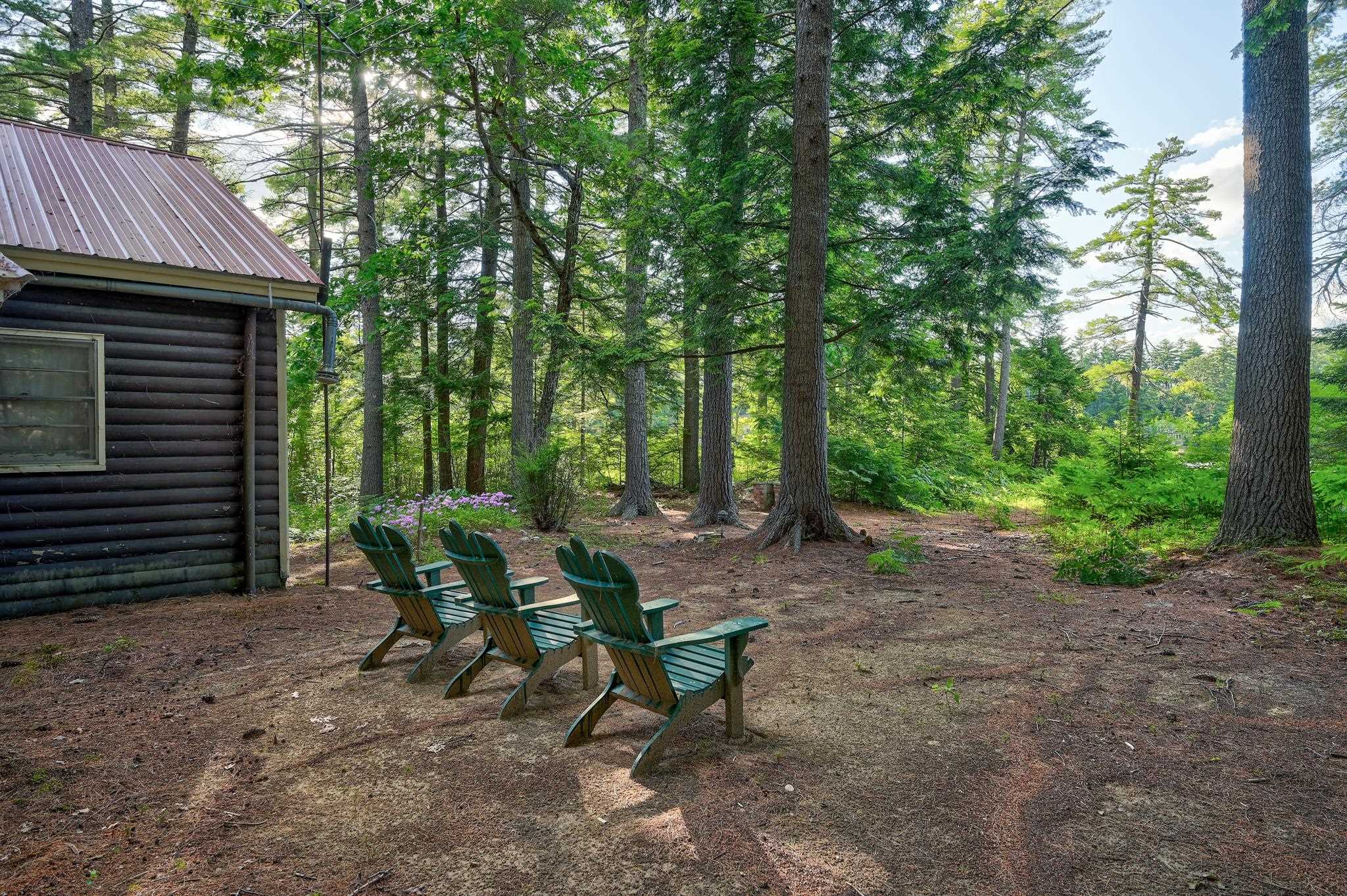 27 Brook Ln, Conway, NH 03813