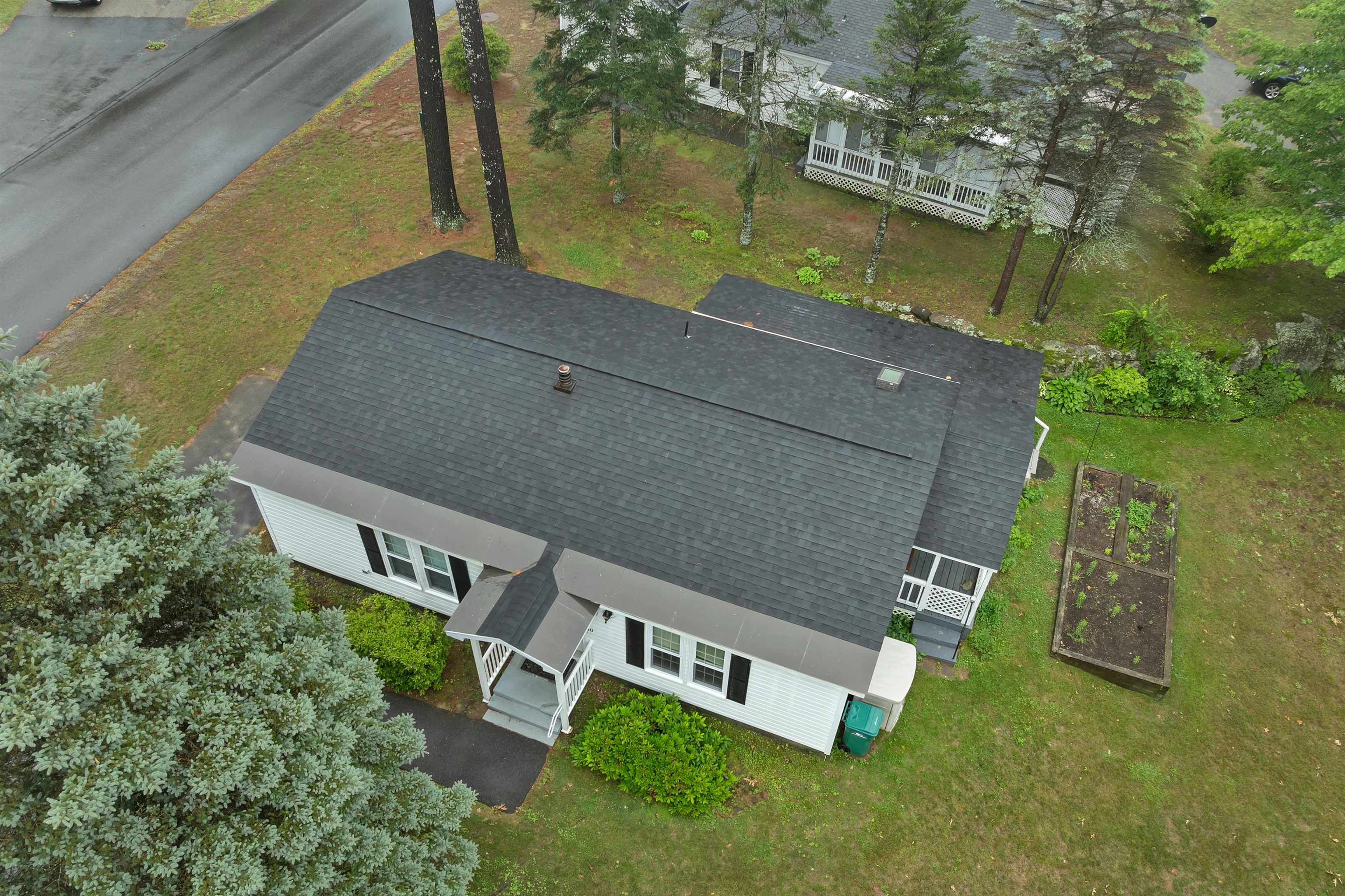 40 Hamlin Court — photo 3