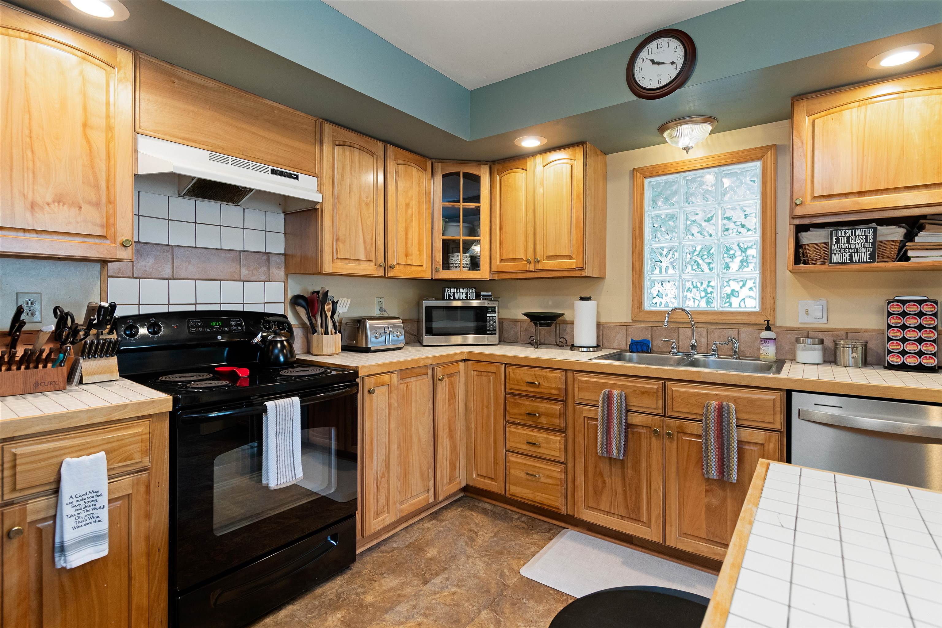 Property photo 28